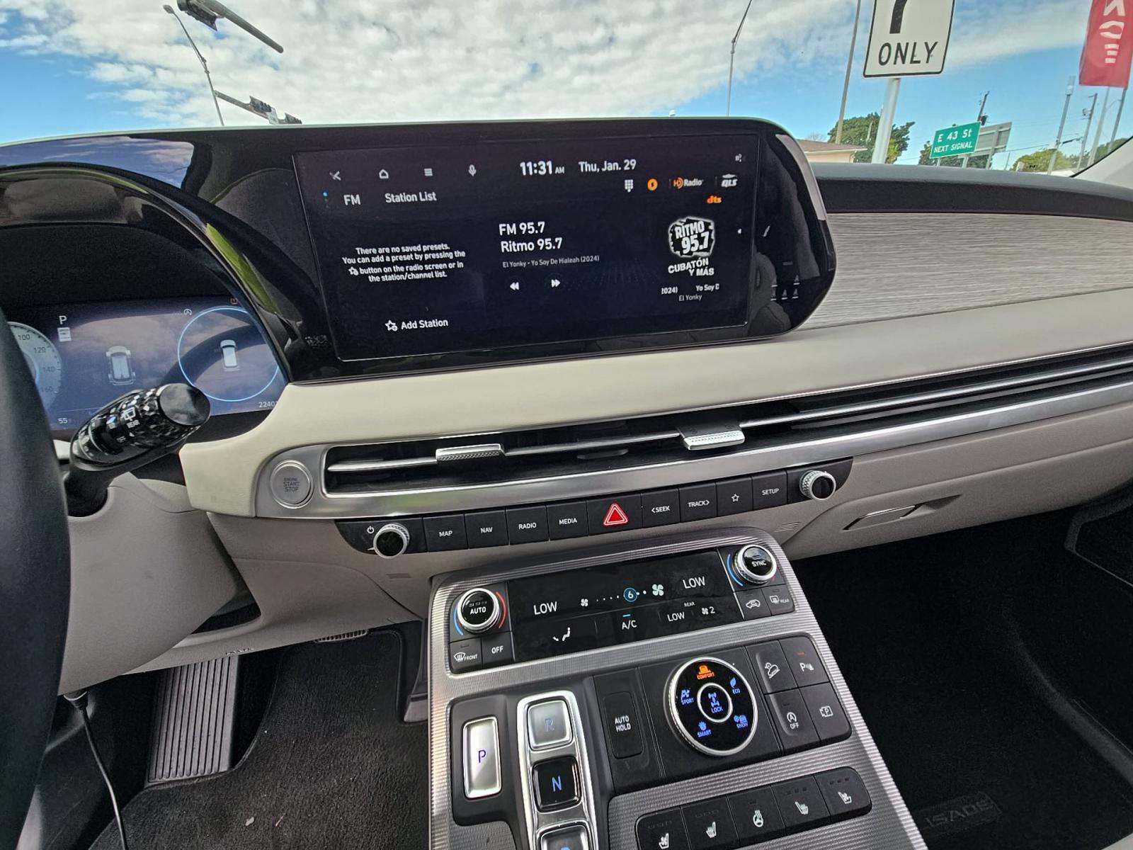 HYUNDAI CALLIGRAPHY - 6