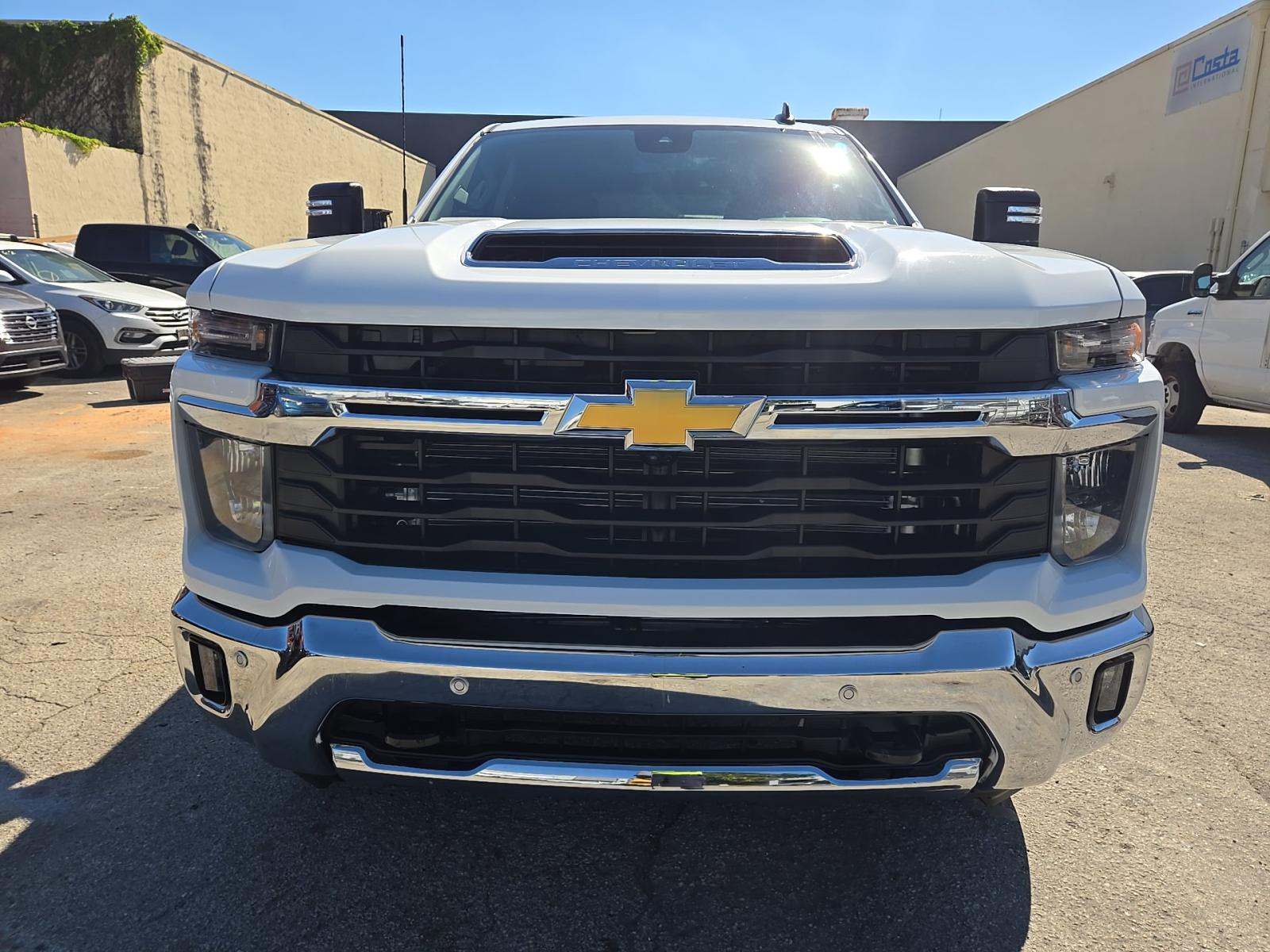 2025 Chevrolet Silverado 2500HD LT AWD