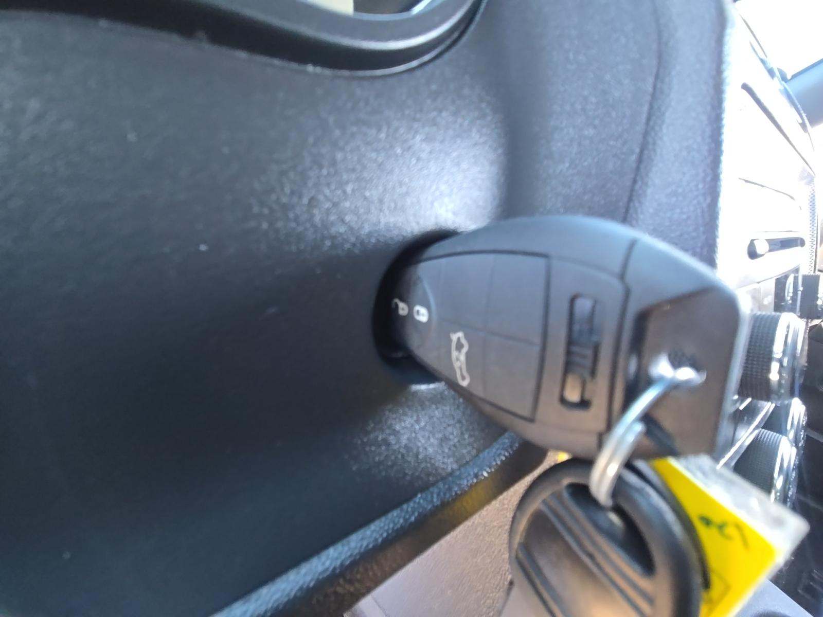 DODGE CHALLENGER - 4