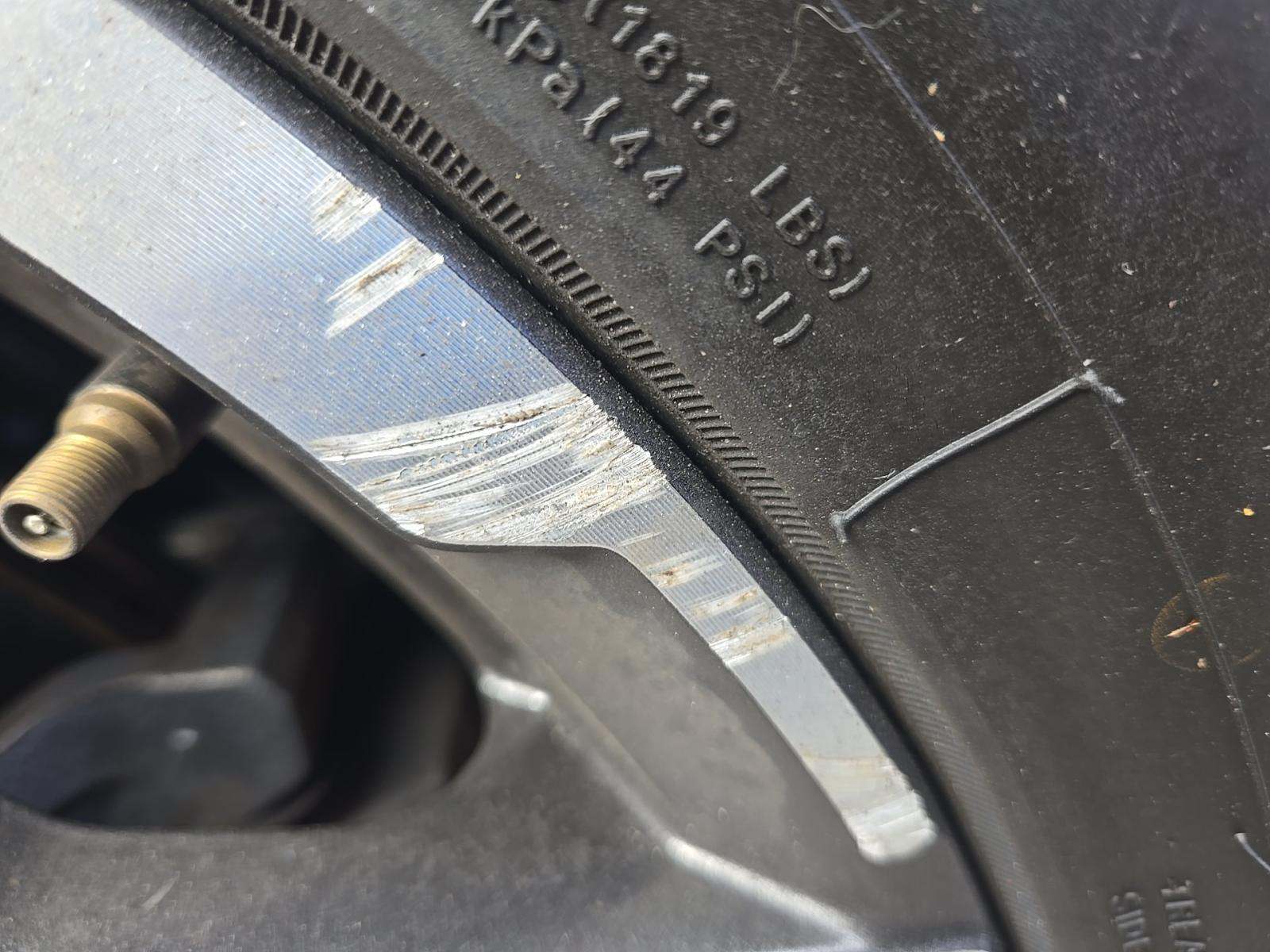 2023 Hyundai Santa Fe Limited AWD