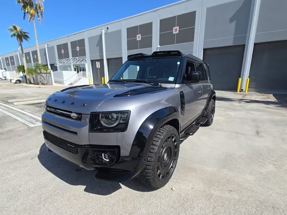 2023 Land Rover Defender 110 X-Dynamic SE AWD