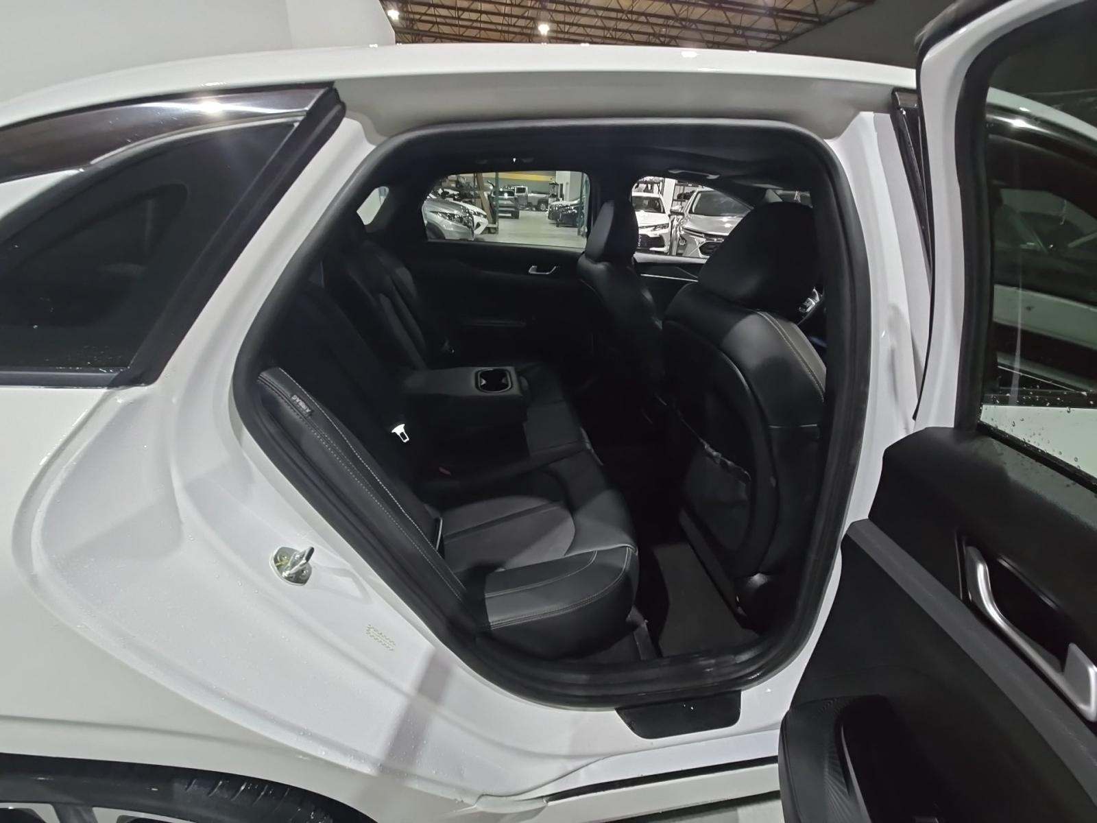 2022 Kia K5 GT-Line AWD