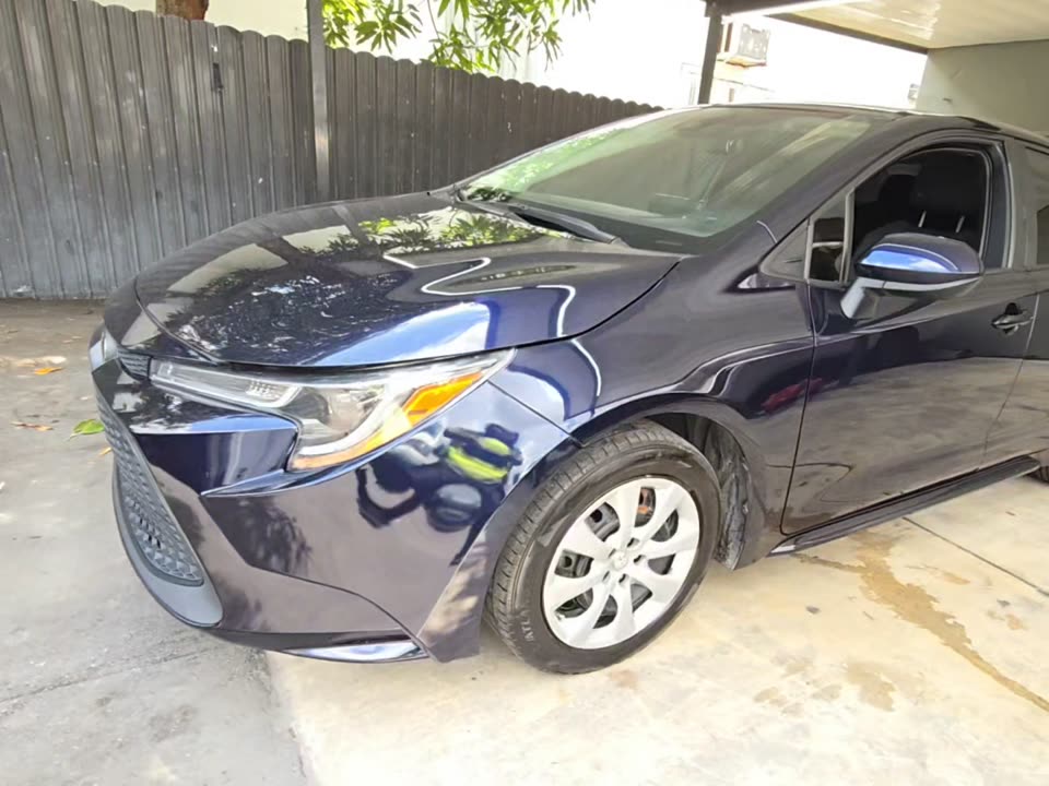 2022 Toyota Corolla LE FWD