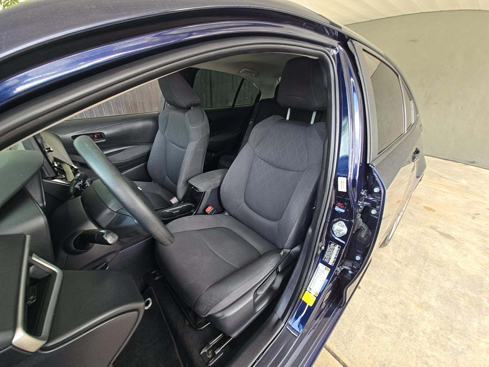 2022 Toyota Corolla LE FWD