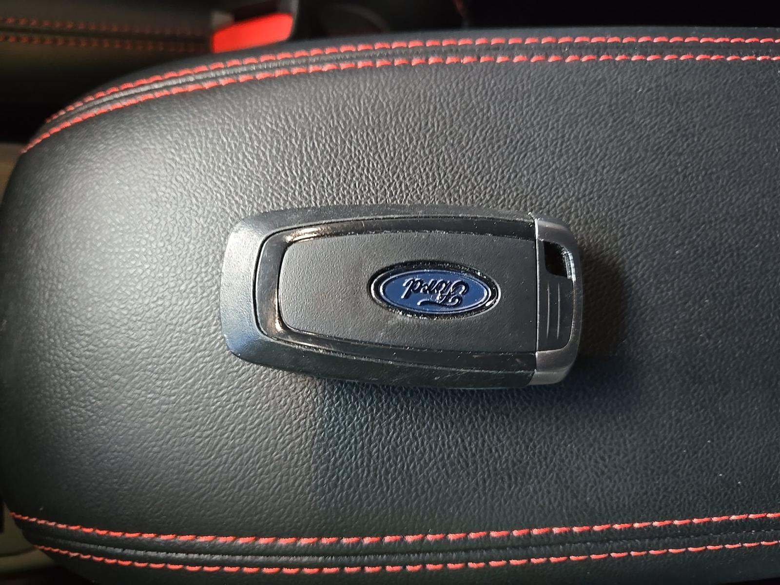 2025 Ford Escape ST-Line Select AWD