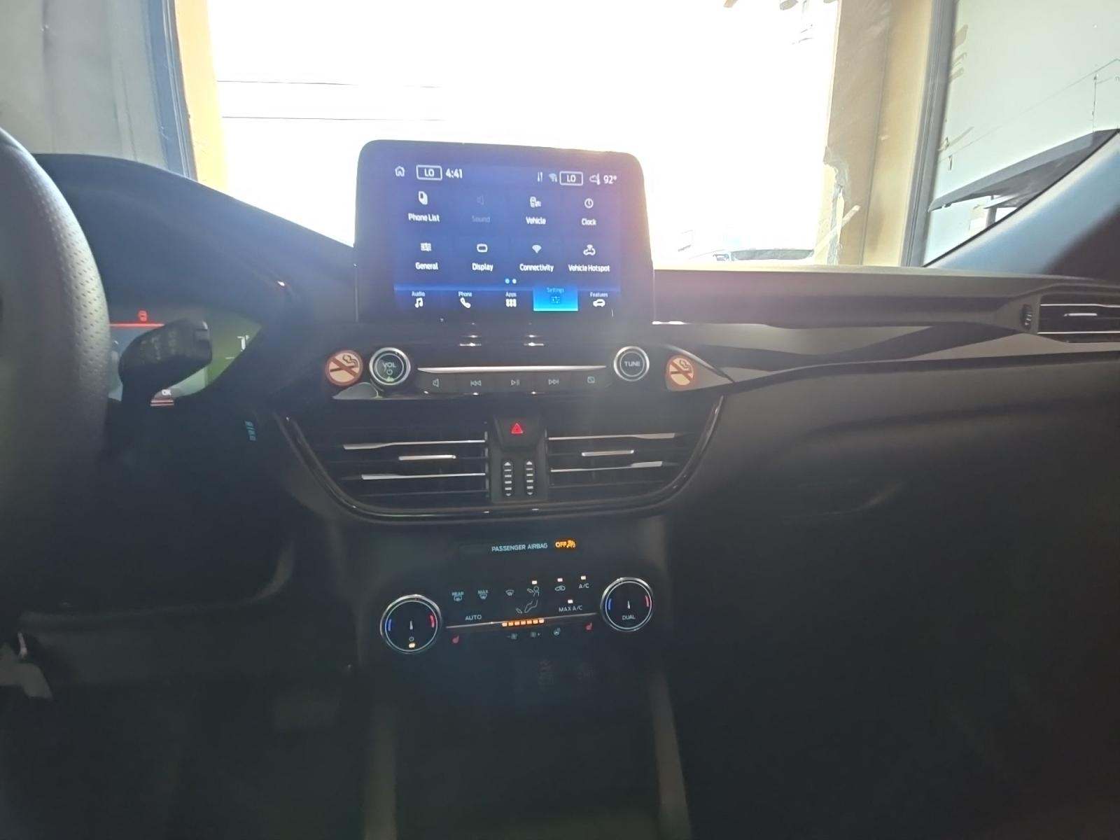 2025 Ford Escape ST-Line Select AWD