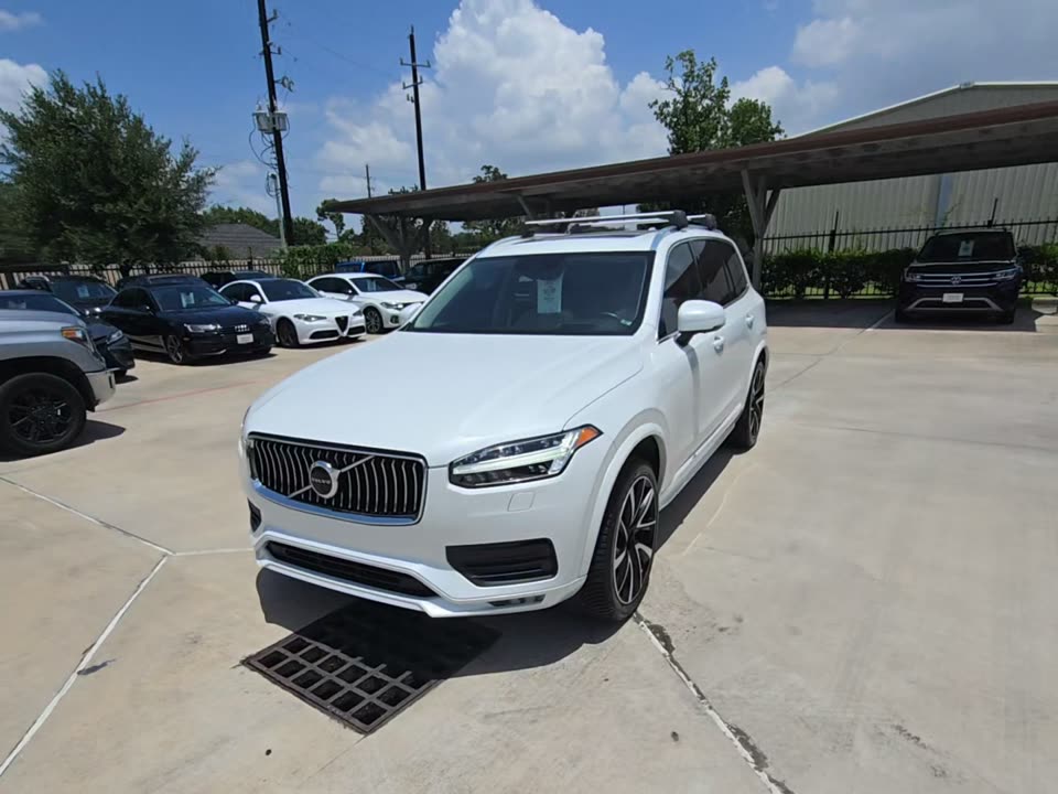 2020 Volvo XC90 T6 Momentum AWD
