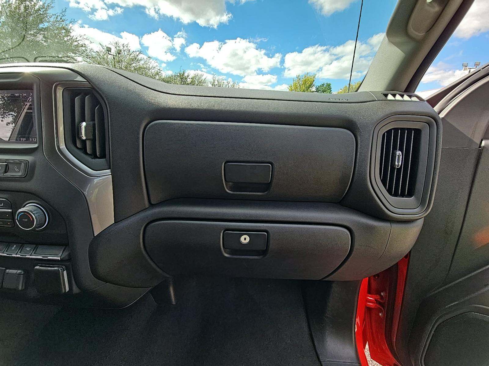 2022 Chevrolet Silverado 1500 Custom RWD