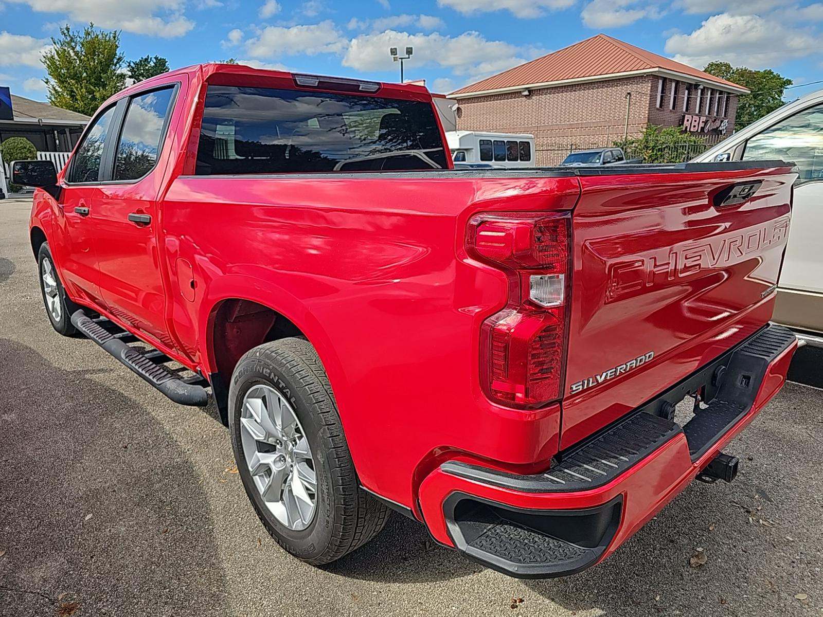 2022 Chevrolet Silverado 1500 Custom RWD