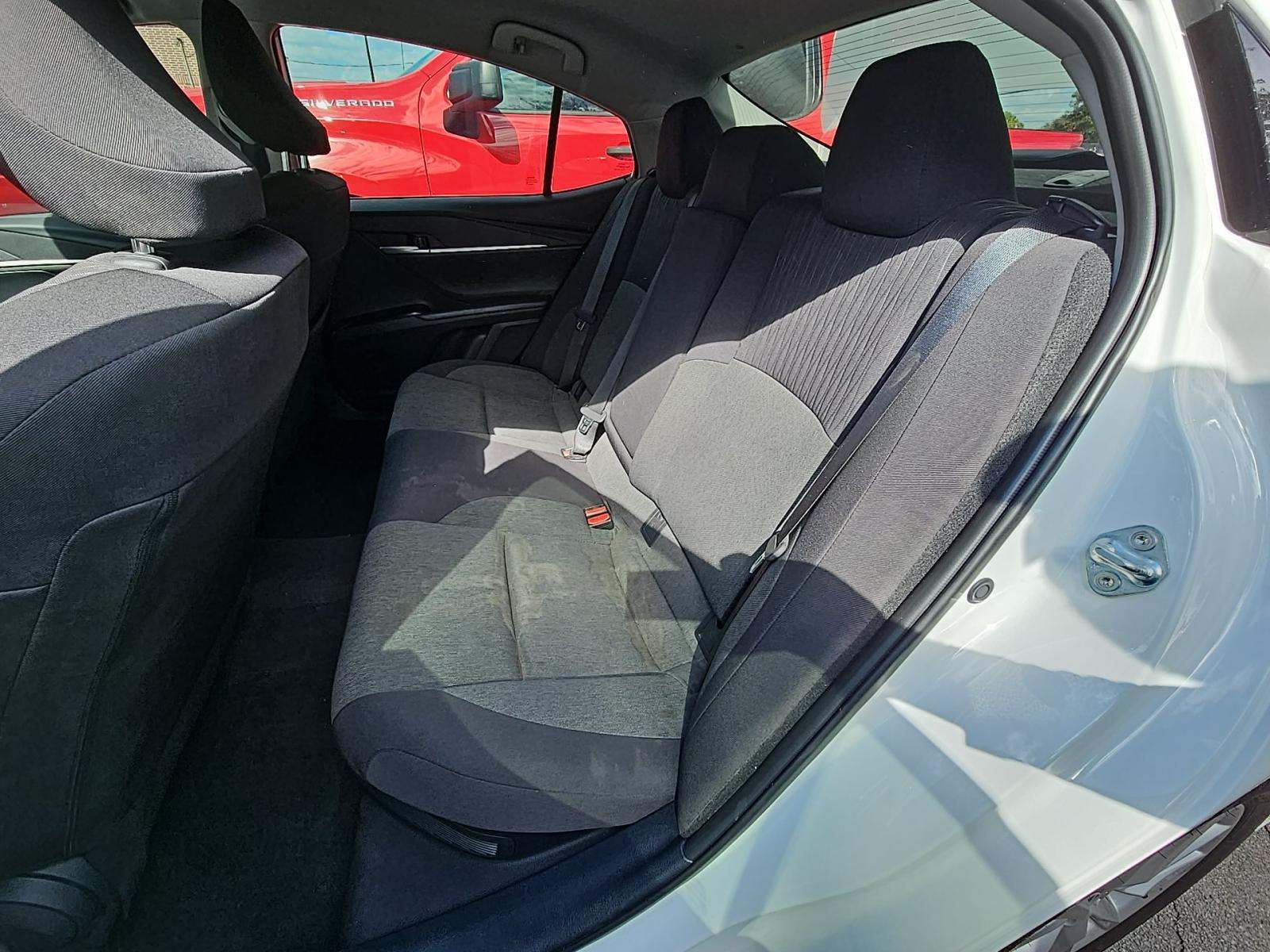 2025 Toyota Camry LE FWD