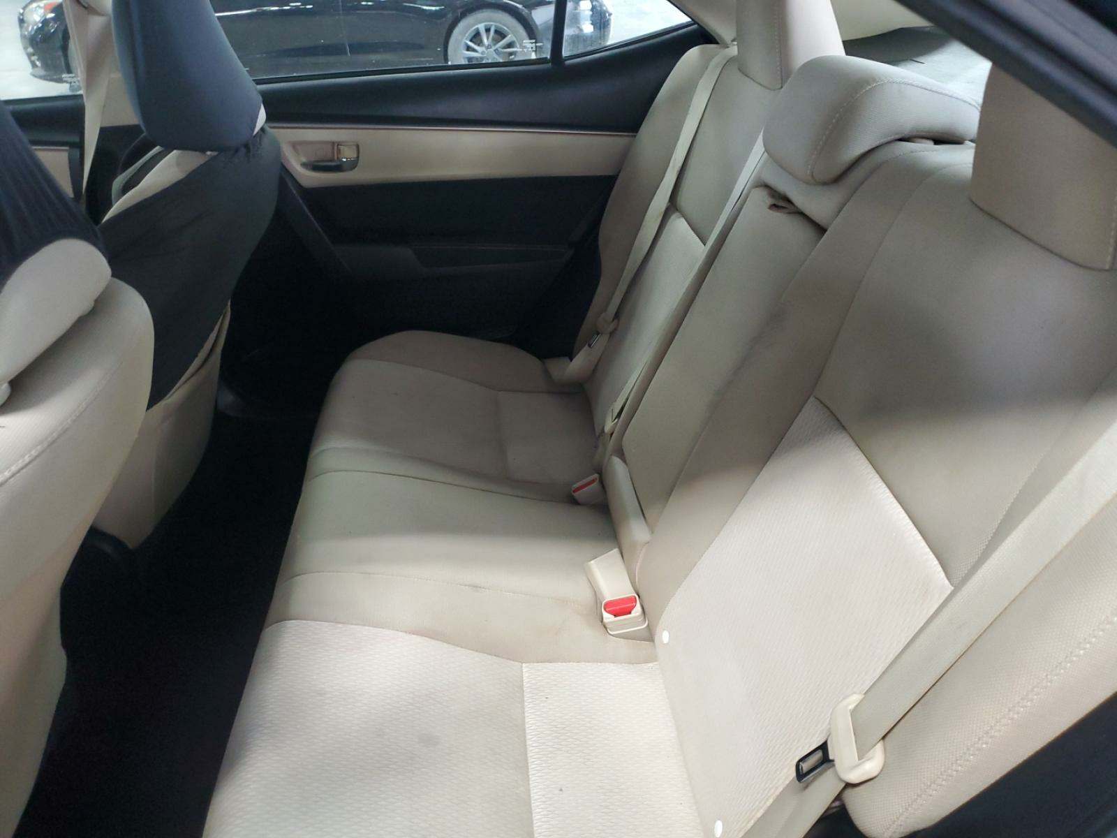 2015 Toyota Corolla LE FWD