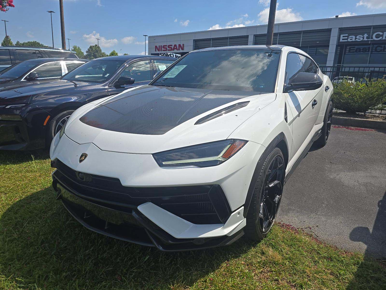 2023 Lamborghini Urus Performante AWD
