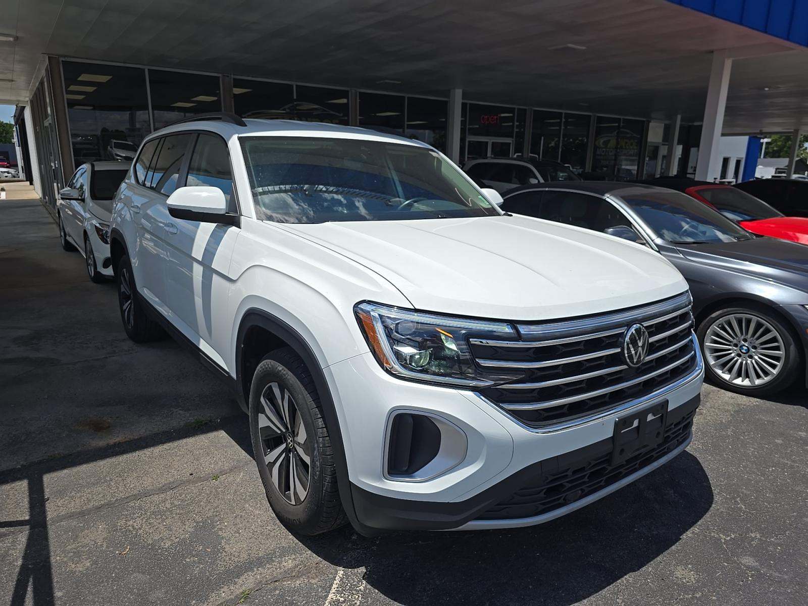 2024 Volkswagen Atlas 2.0T SE FWD