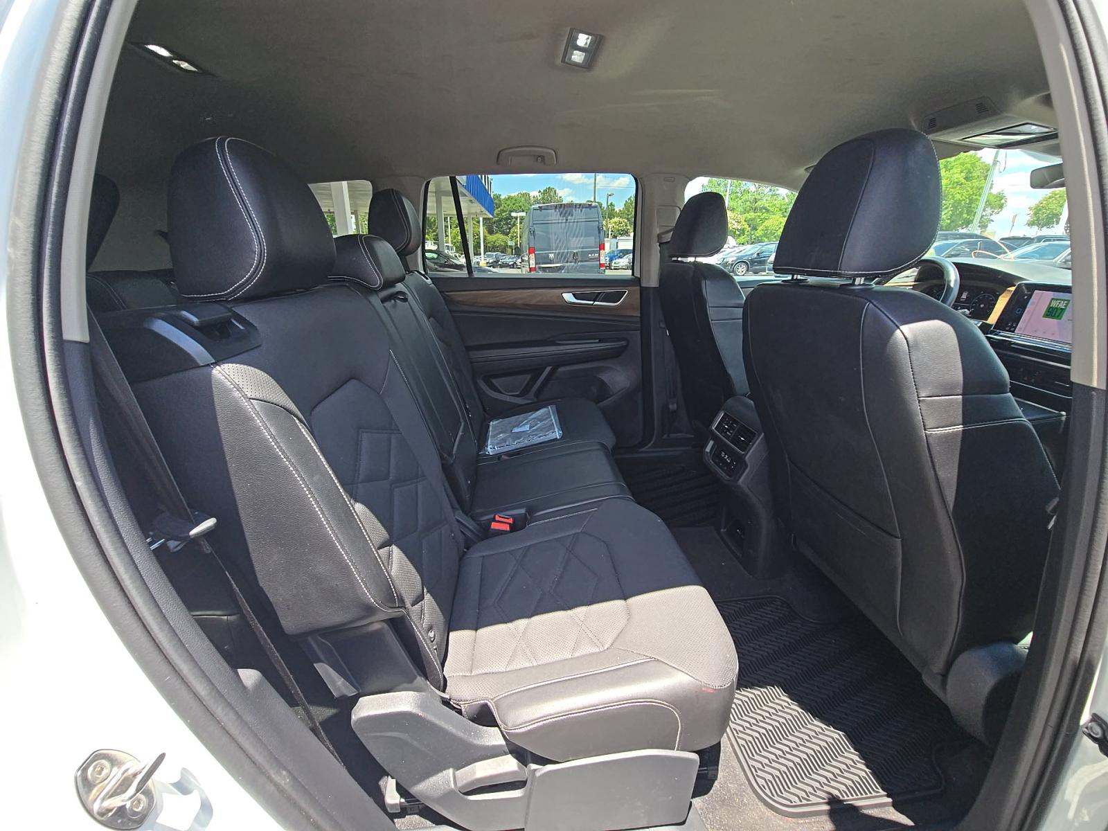 2024 Volkswagen Atlas 2.0T SE FWD