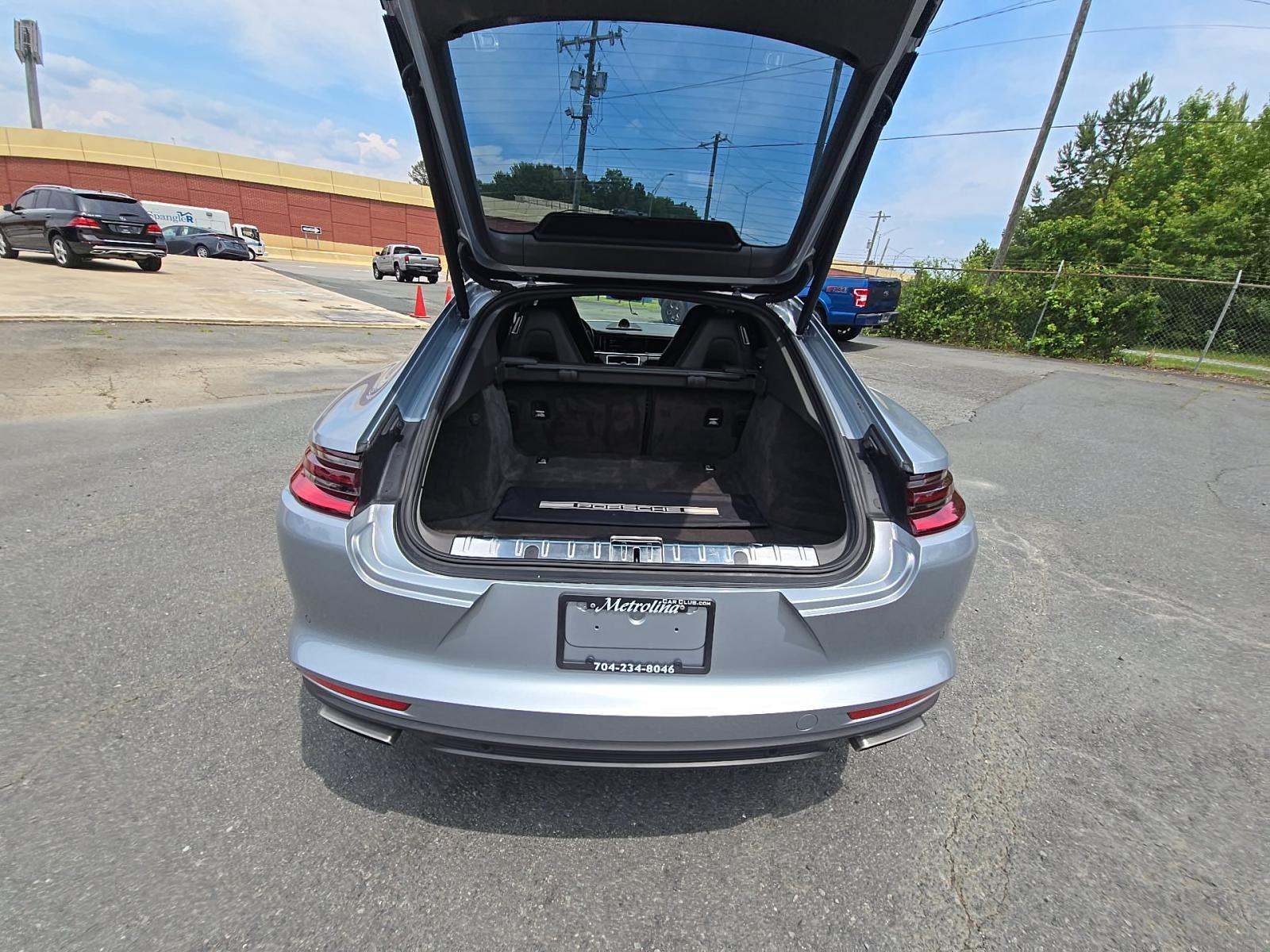 2020 Porsche Panamera Base RWD