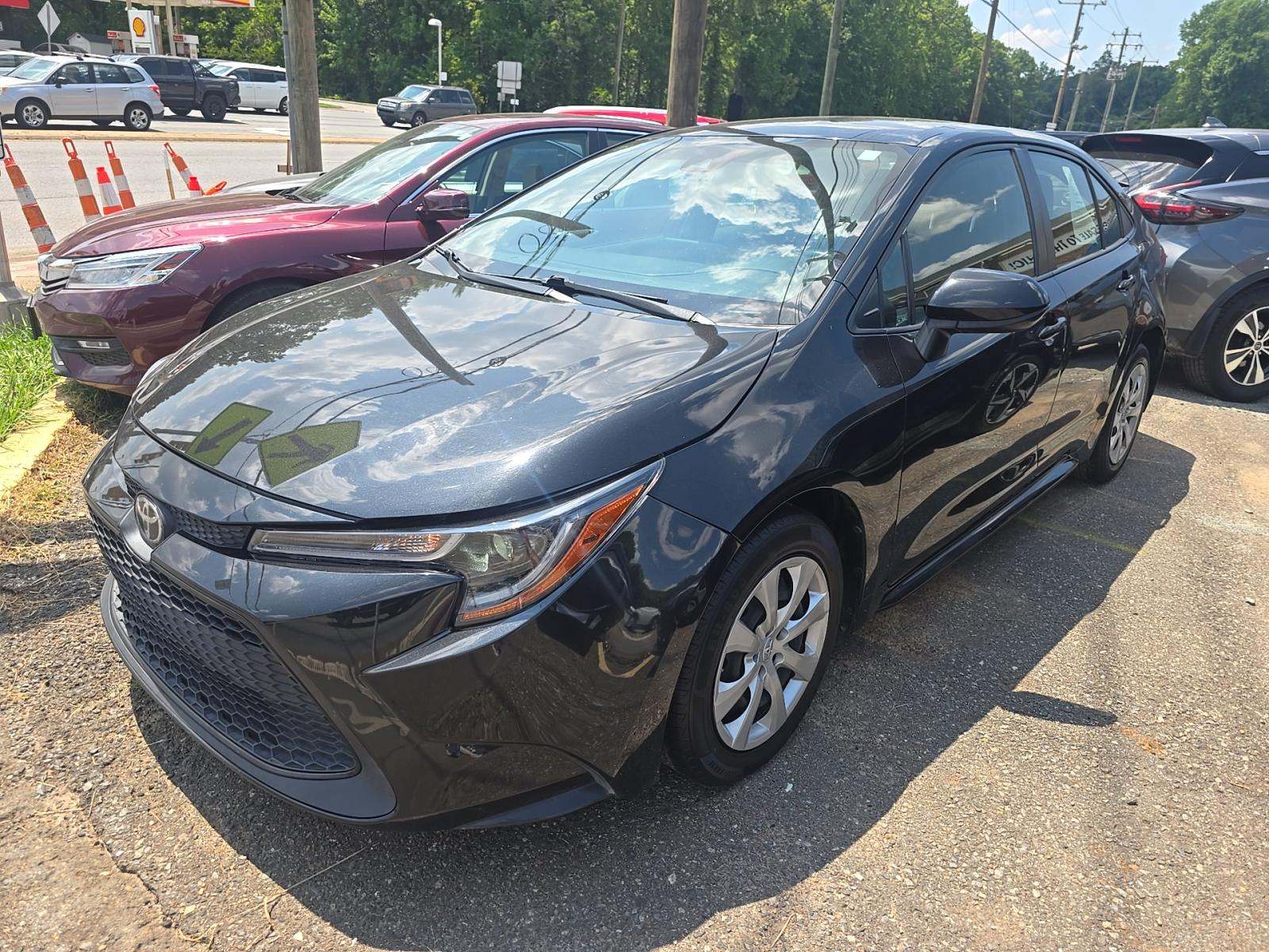 2022 Toyota Corolla LE FWD