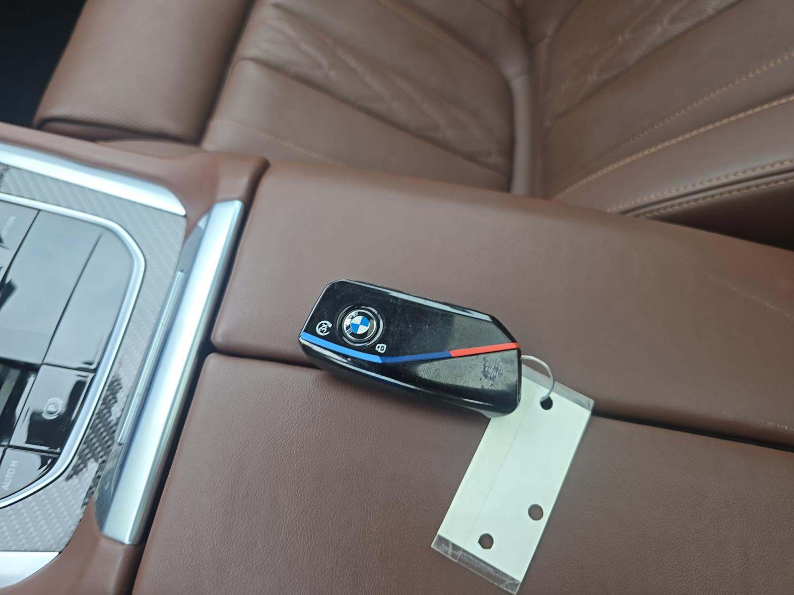 2025 BMW X6 M60i xDrive AWD