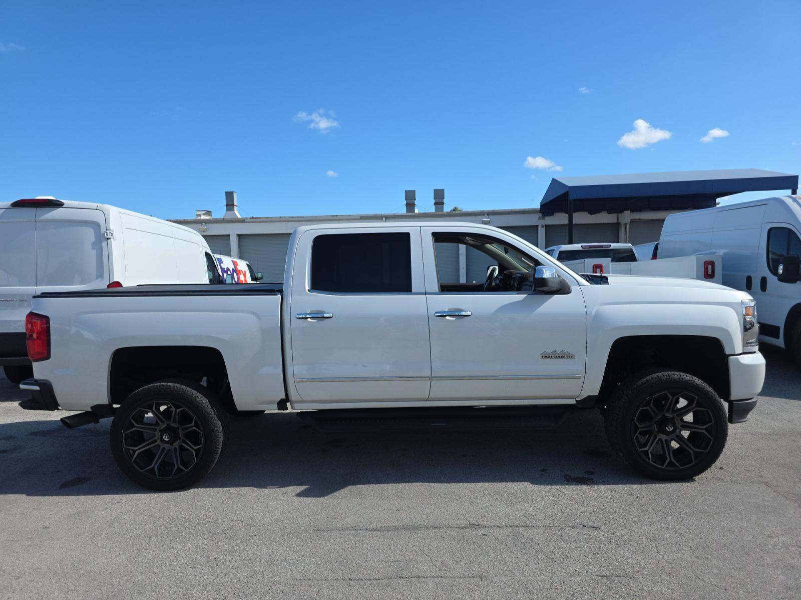 CHEVROLET HIGH COUNTRY - 4