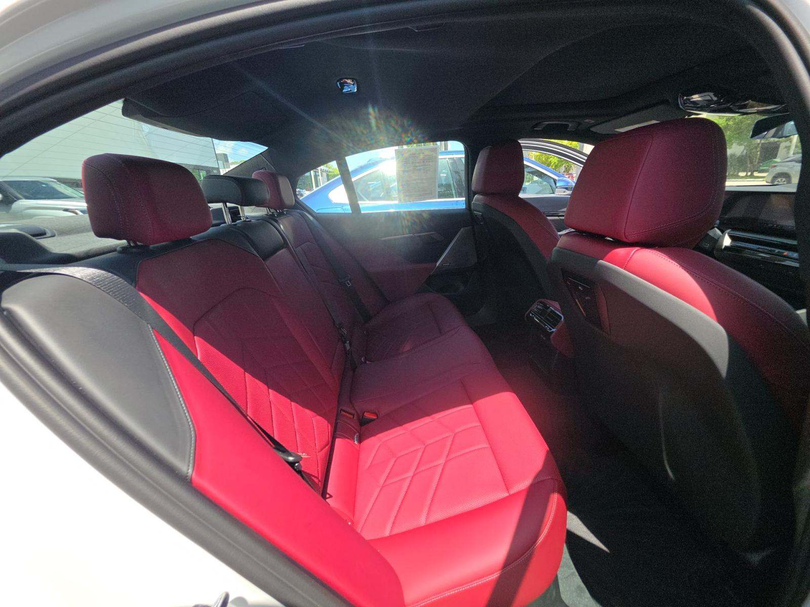 2025 BMW 5 Series 530i RWD
