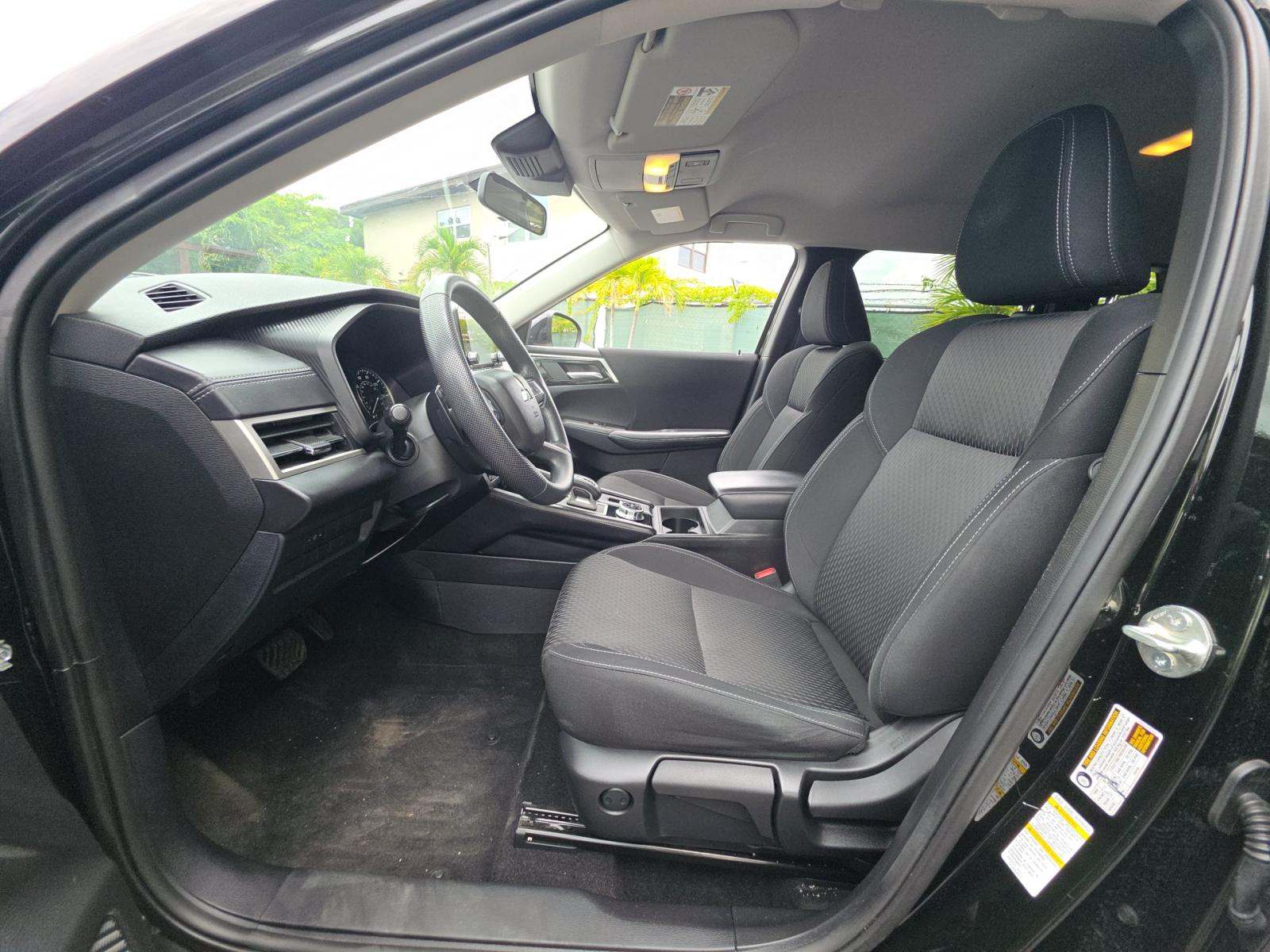2024 Mitsubishi Outlander ES AWD