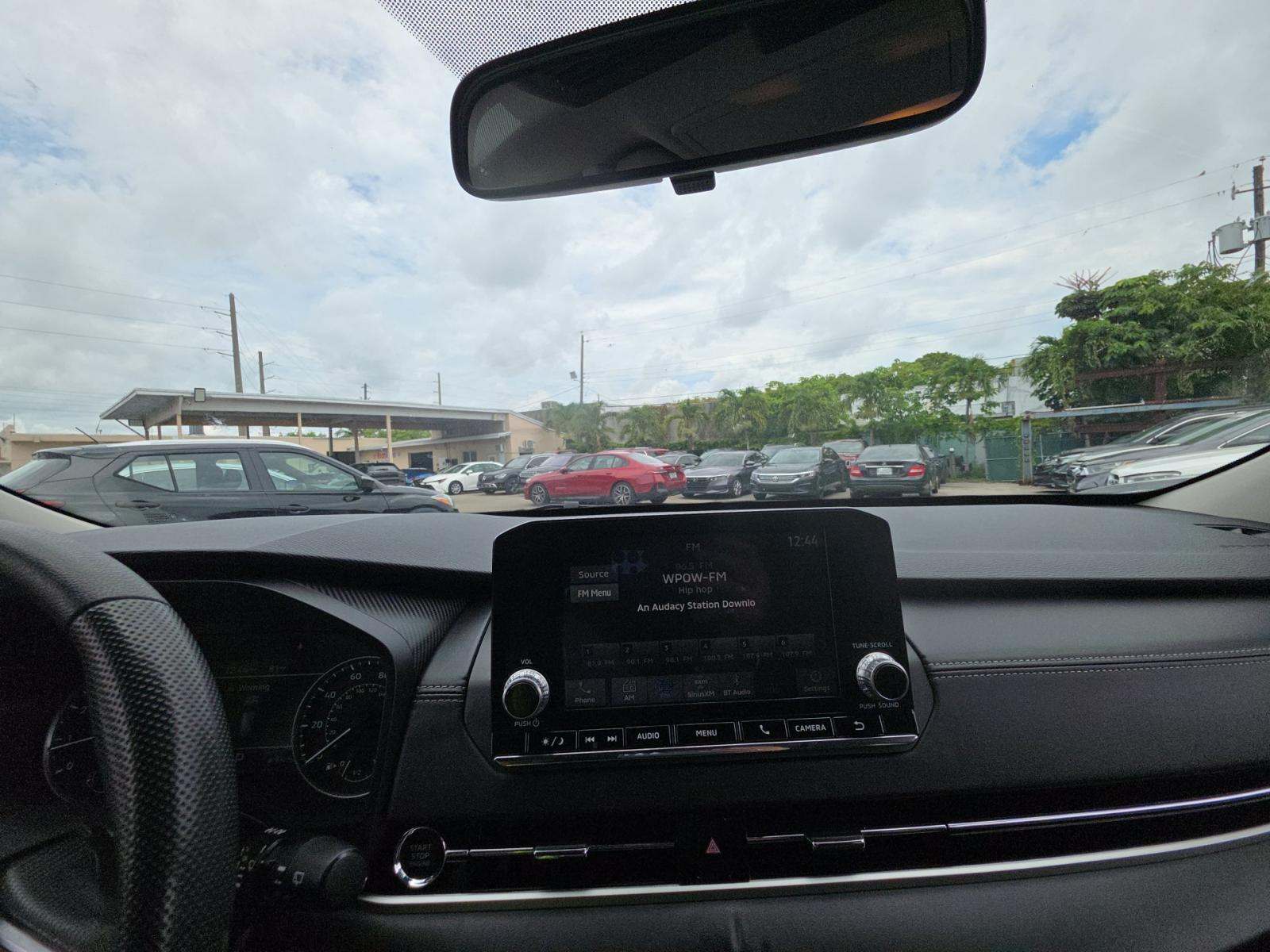 2024 Mitsubishi Outlander ES AWD
