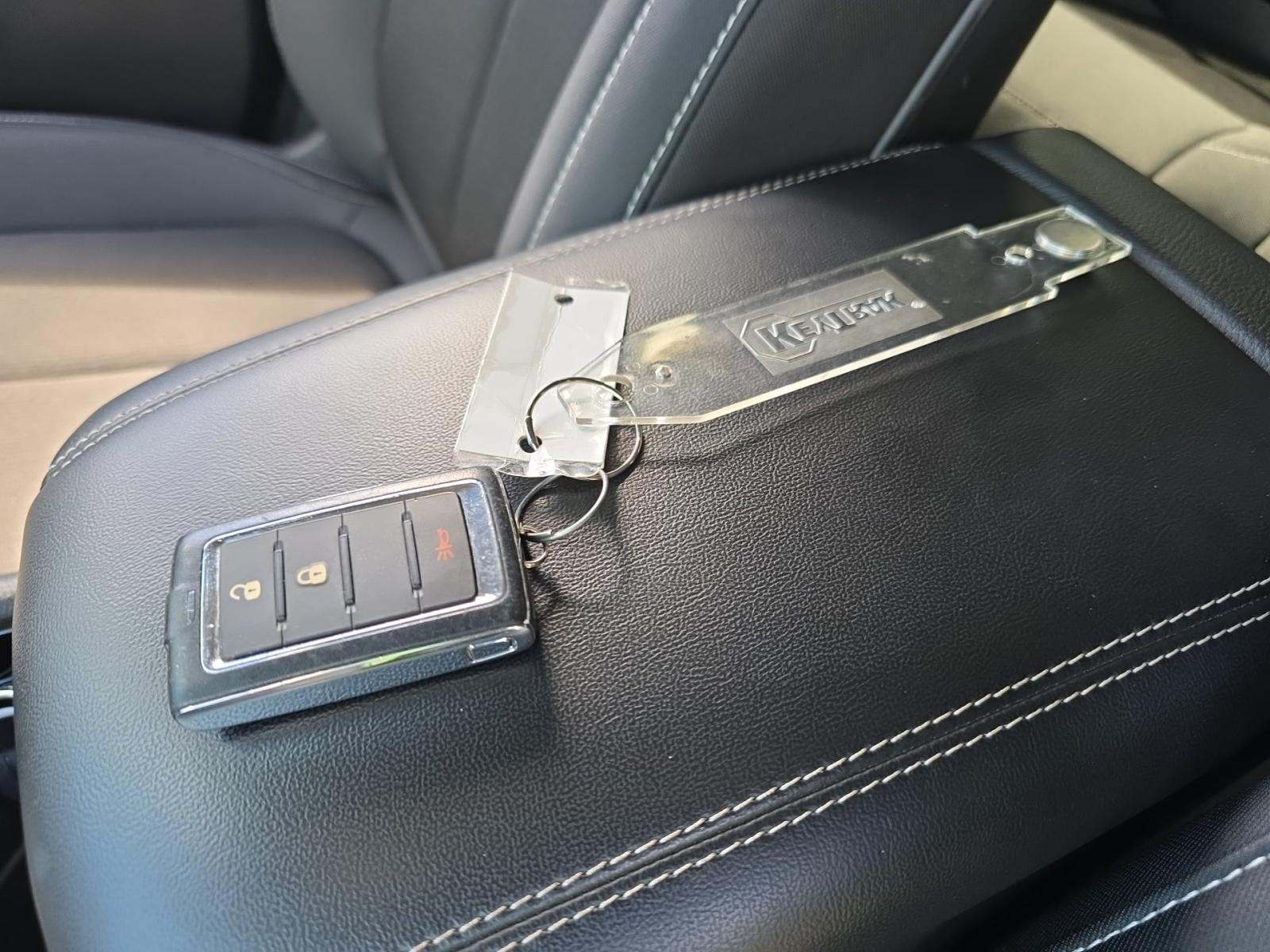 2023 Jeep Grand Cherokee Laredo AWD