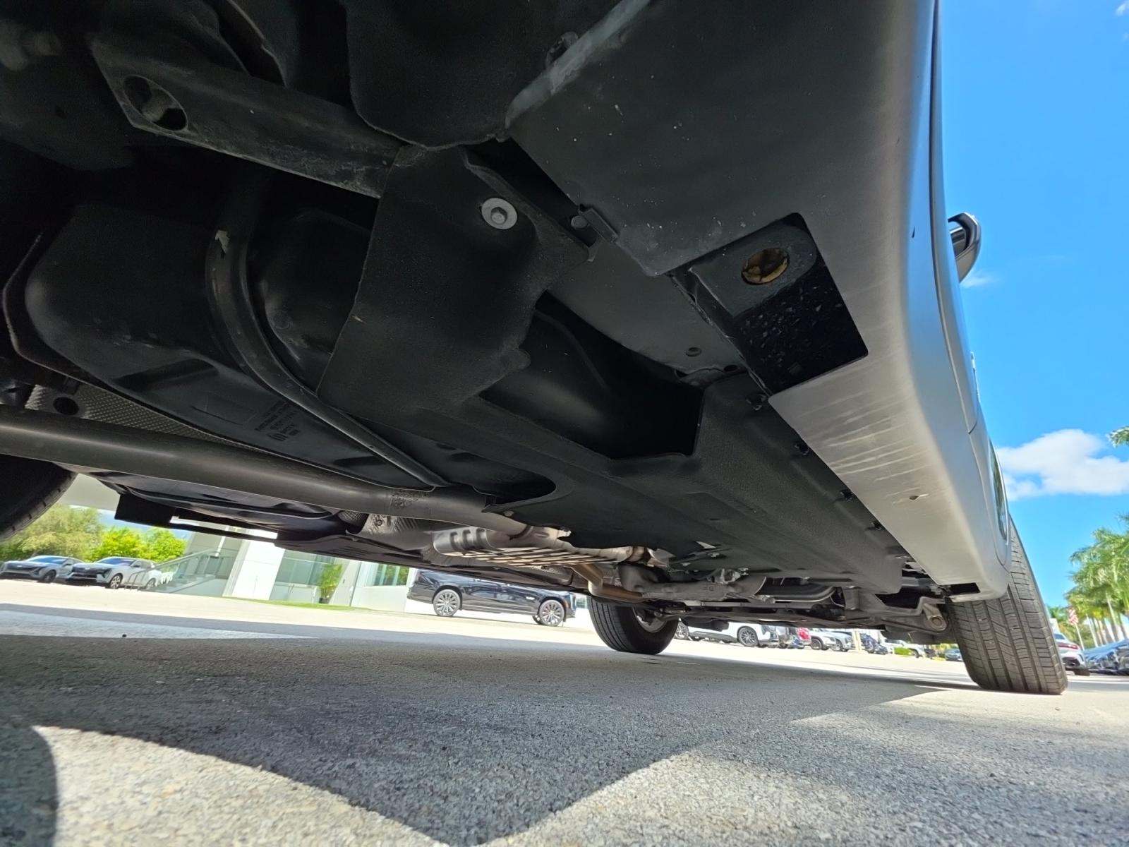 2023 Jeep Grand Cherokee Laredo AWD