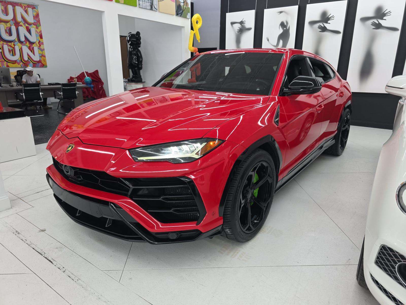 2020 Lamborghini Urus Base AWD