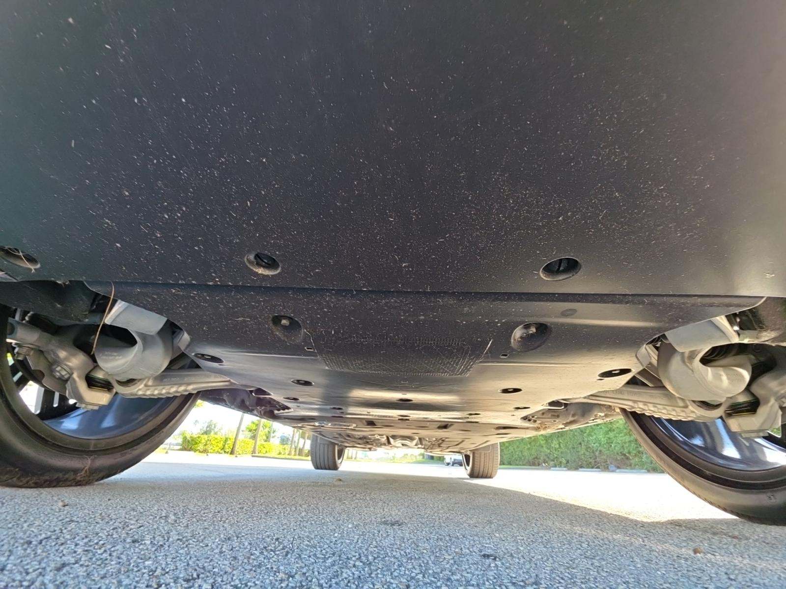 2025 Land Rover Range Rover SE LWB AWD