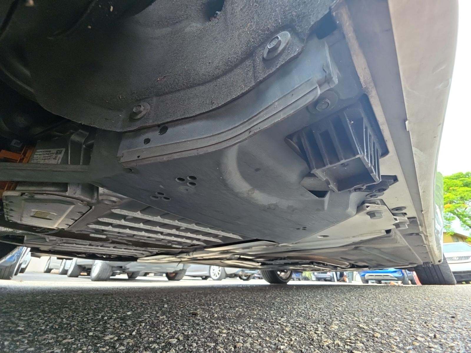 2023 BMW 3 Series 330e RWD