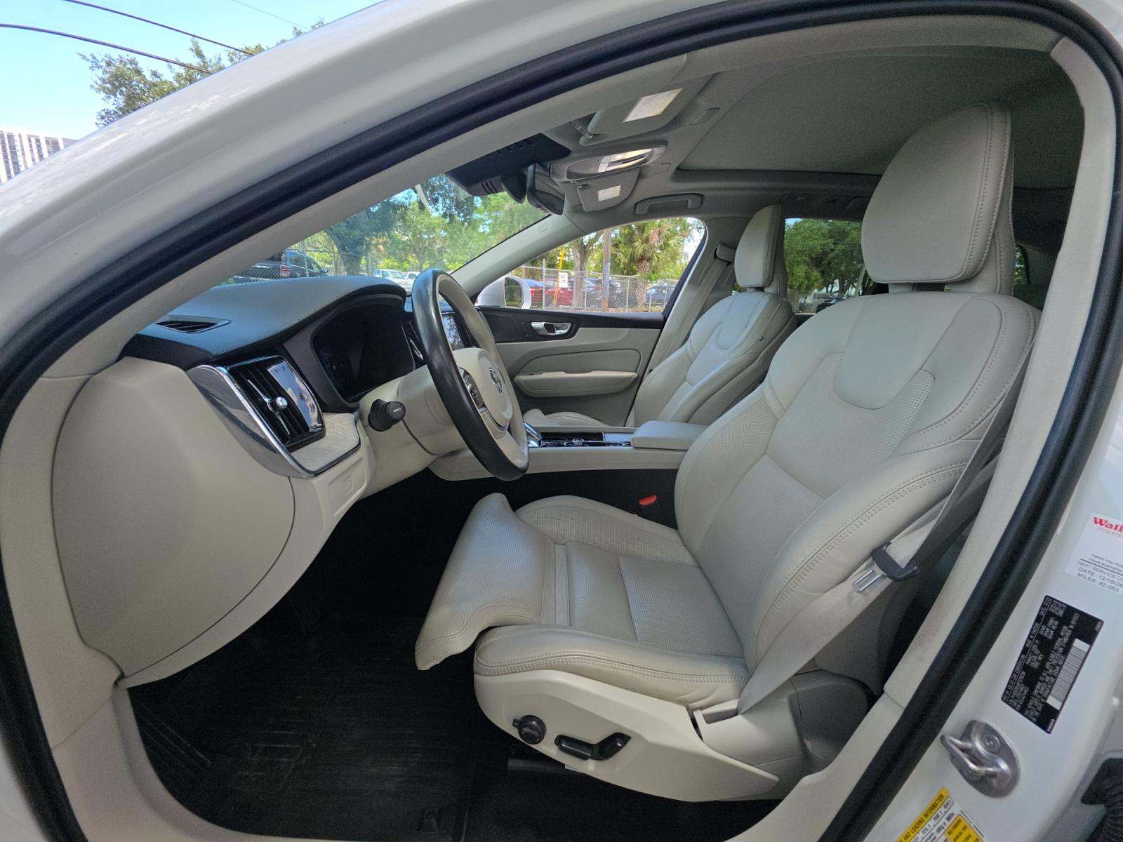 2023 Volvo XC60 B6 Ultimate AWD