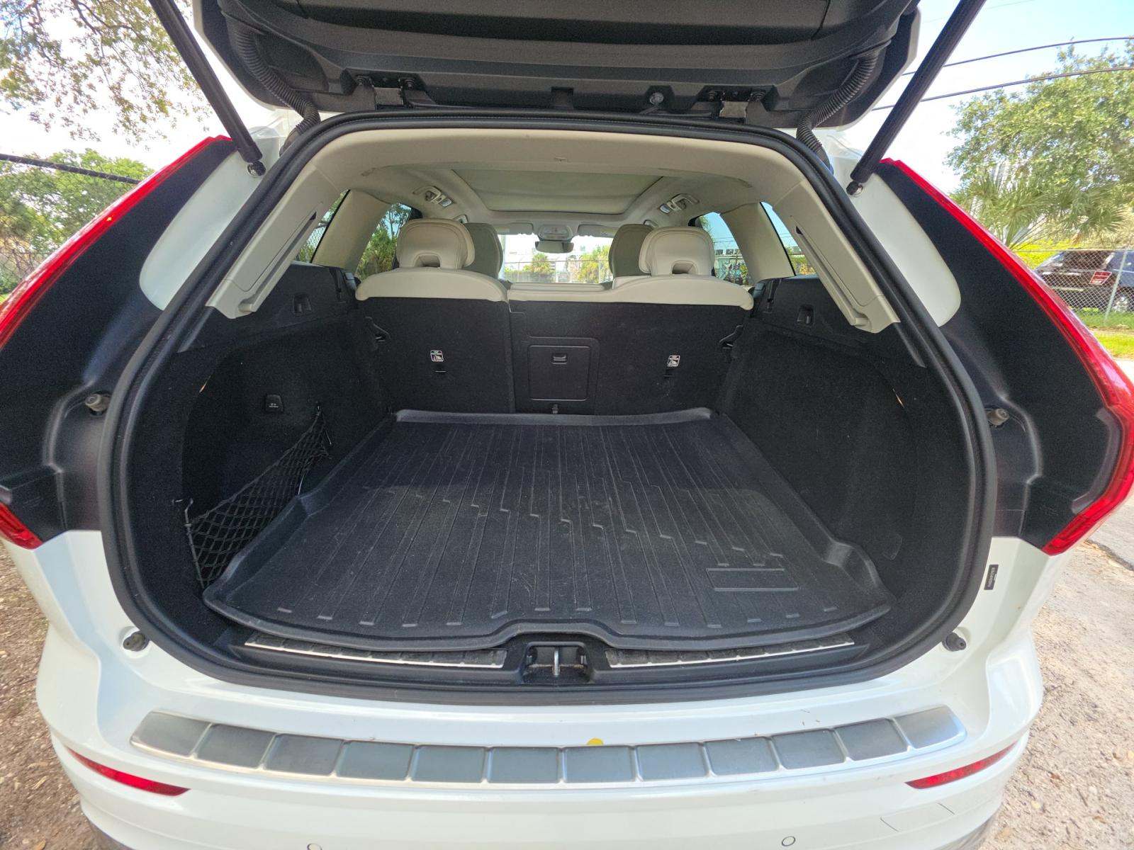 2023 Volvo XC60 B6 Ultimate AWD