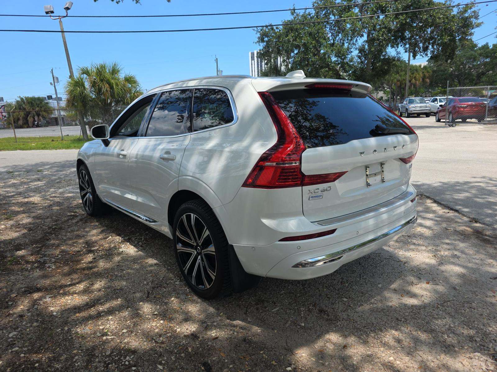 2023 Volvo XC60 B6 Ultimate AWD