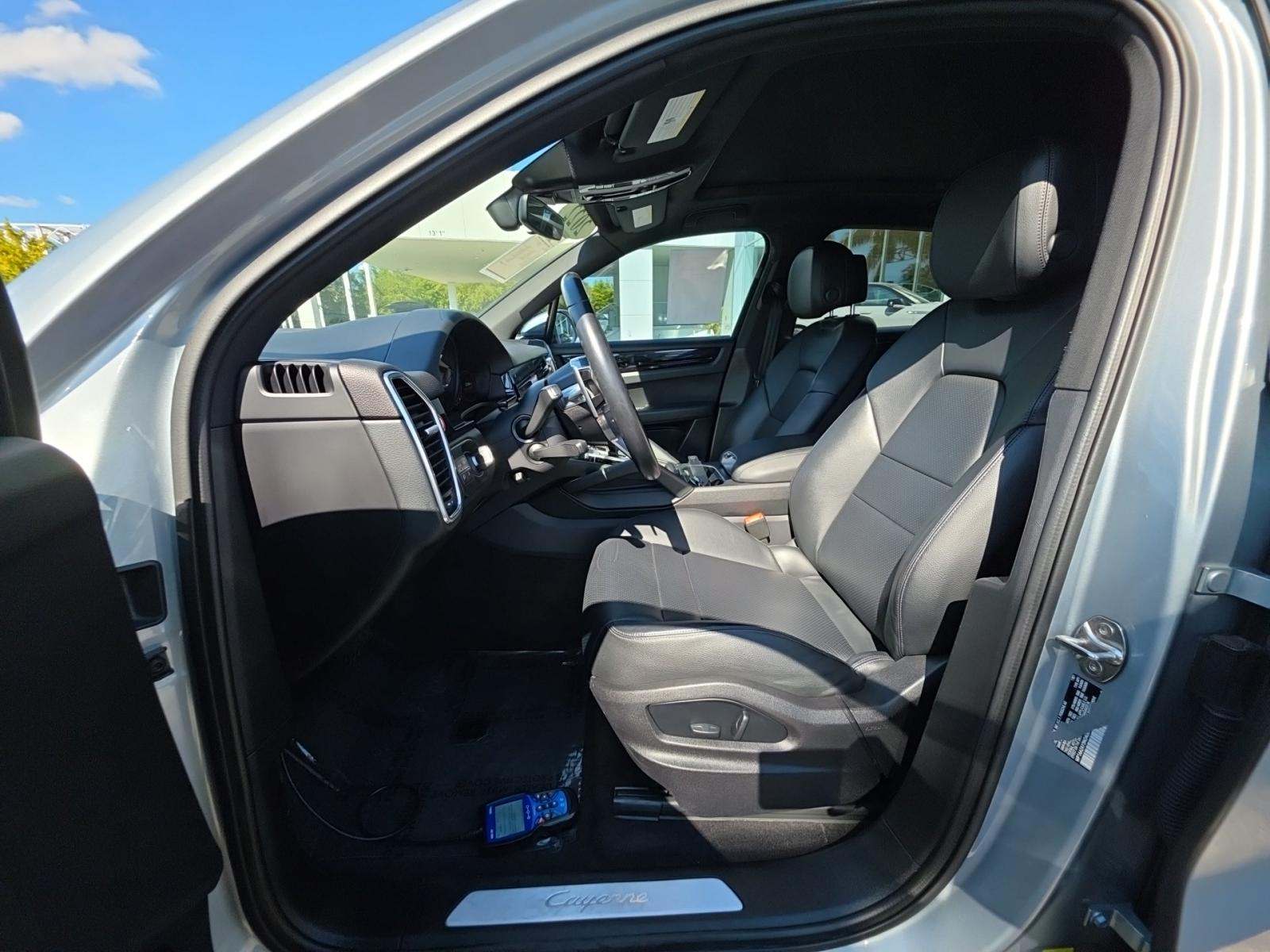 2022 Porsche Cayenne Base AWD