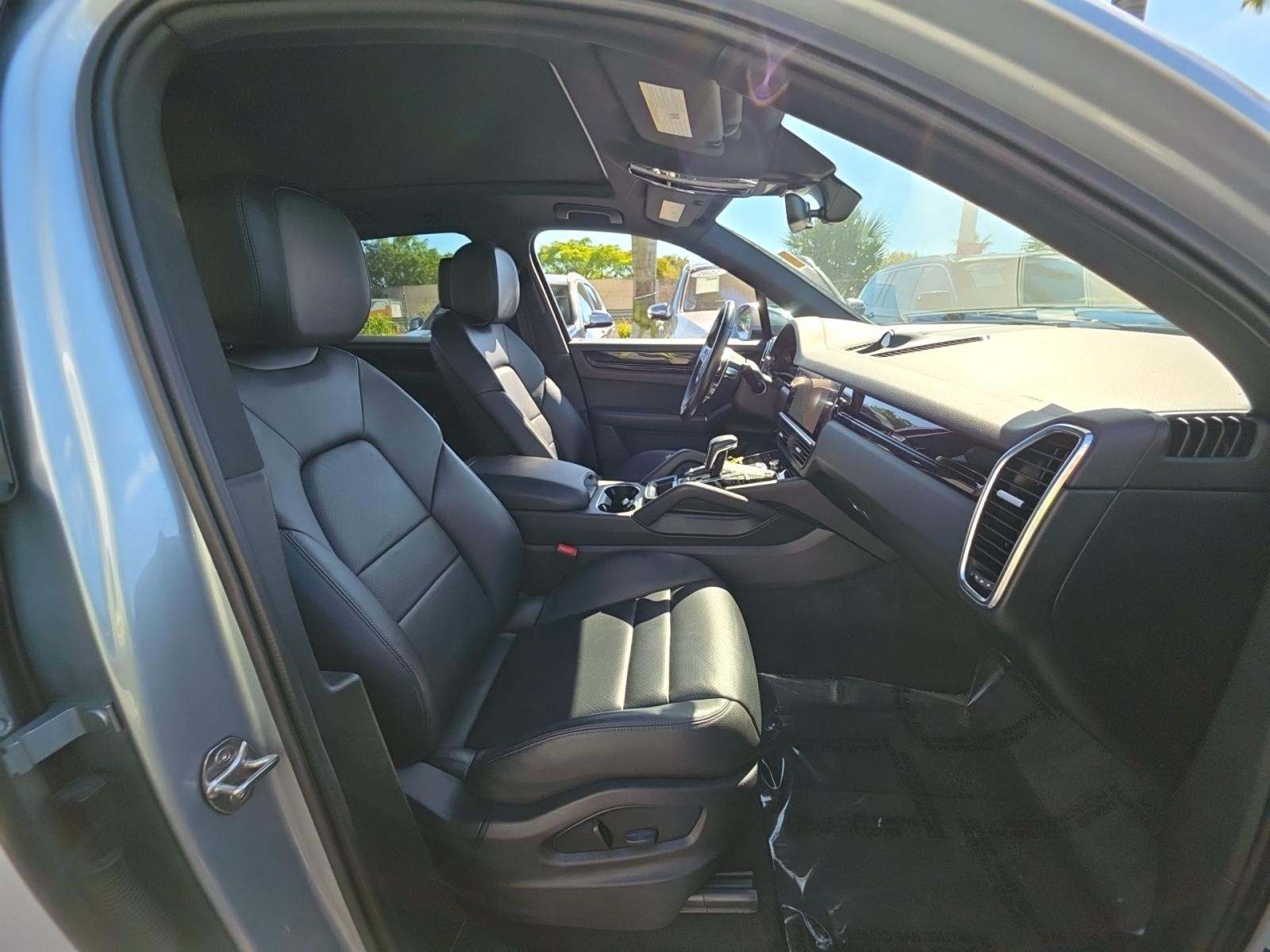 2022 Porsche Cayenne Base AWD