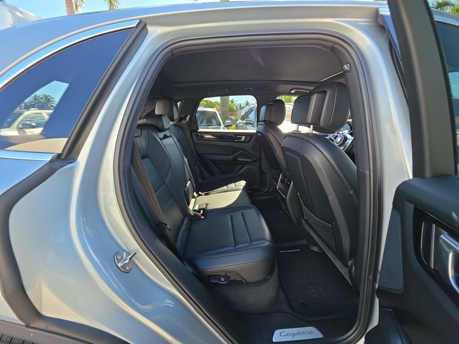 2022 Porsche Cayenne Base AWD