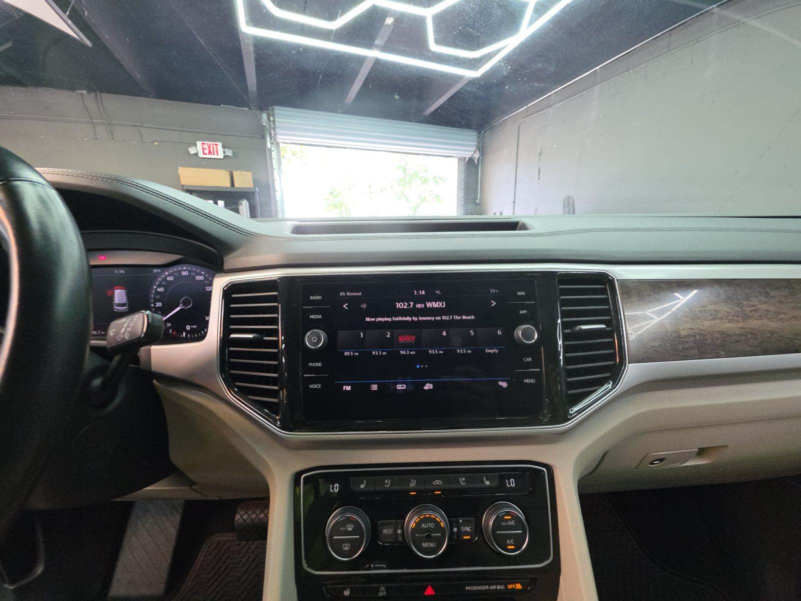 2019 Volkswagen Atlas 3.6L SEL Premium AWD