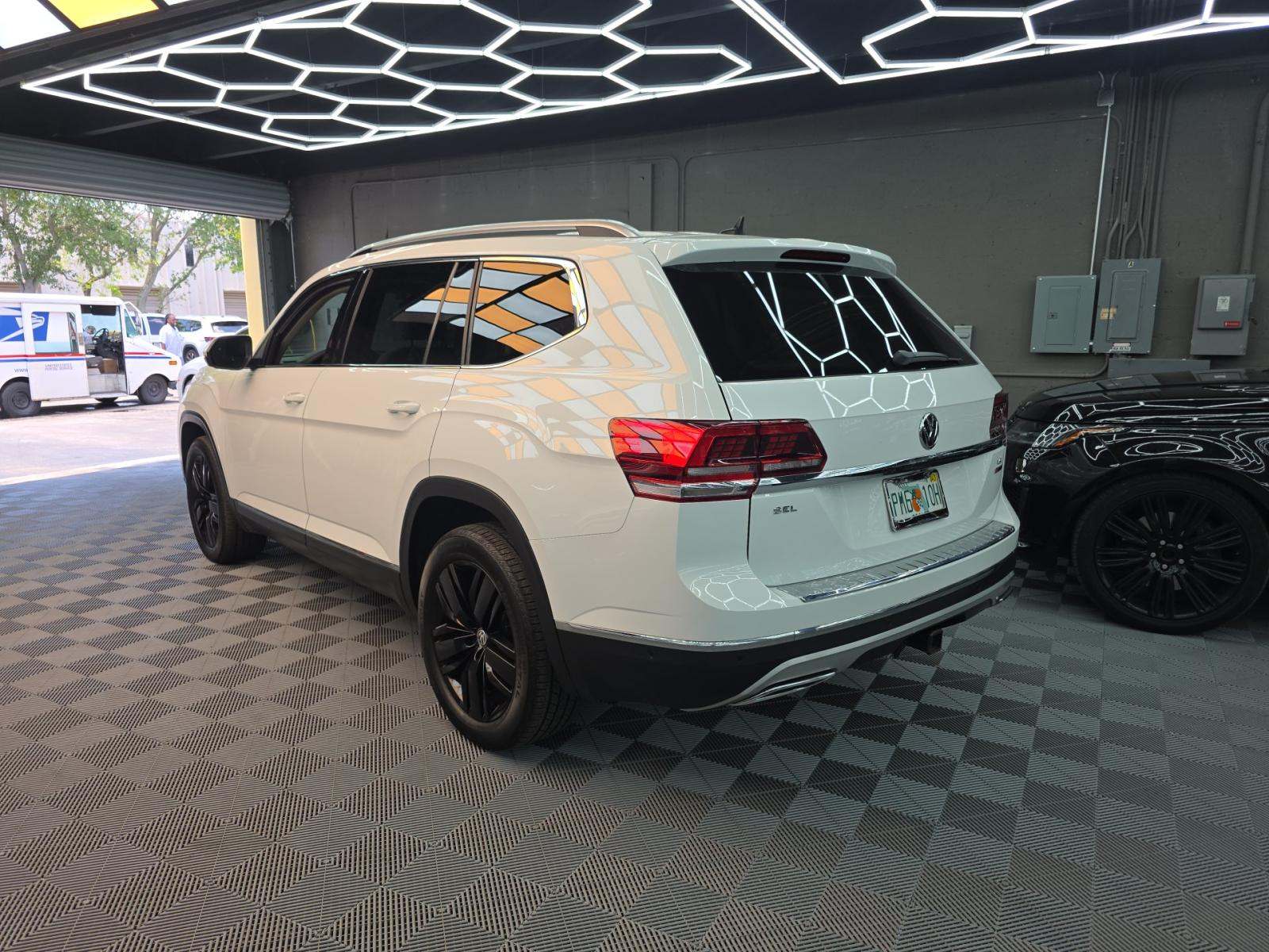 2019 Volkswagen Atlas 3.6L SEL Premium AWD