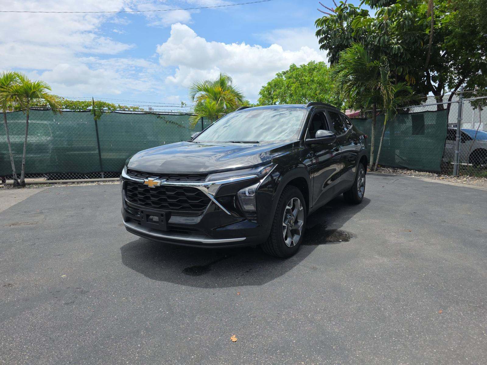 CHEVROLET TRAX - 1