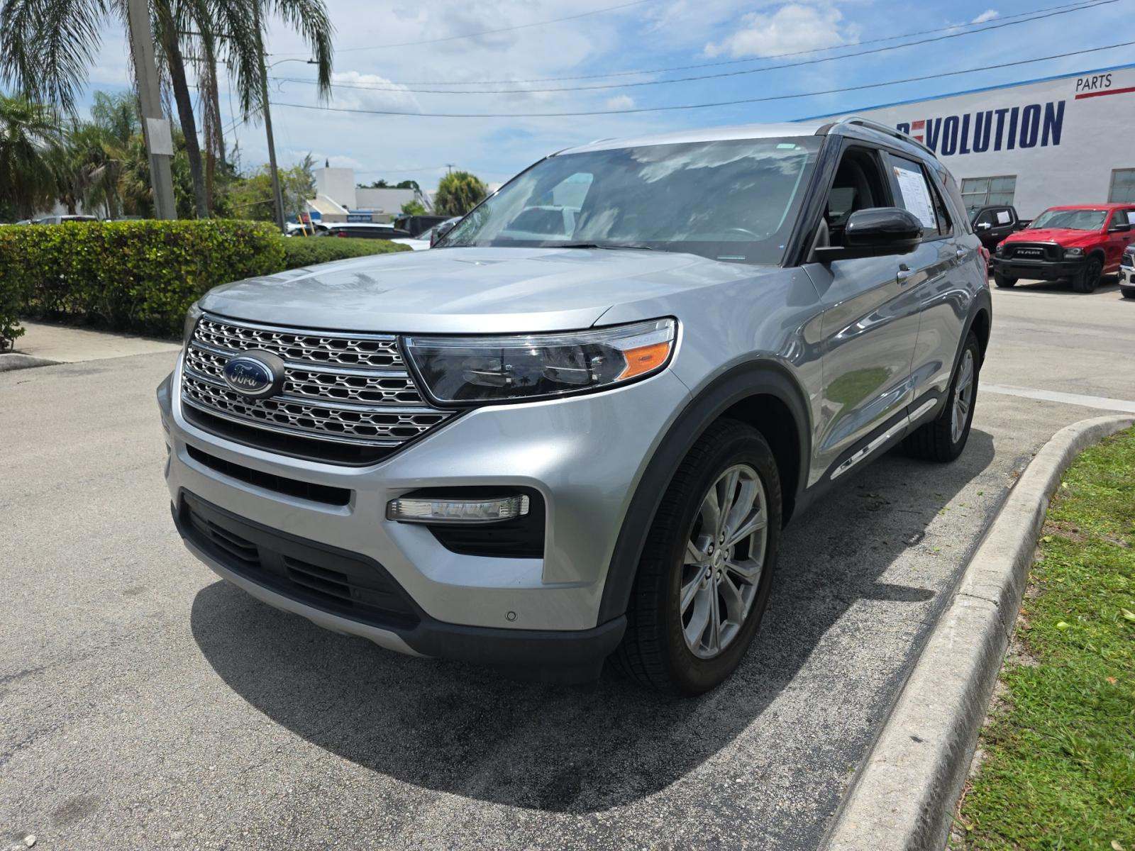 2023 Ford Explorer Limited AWD