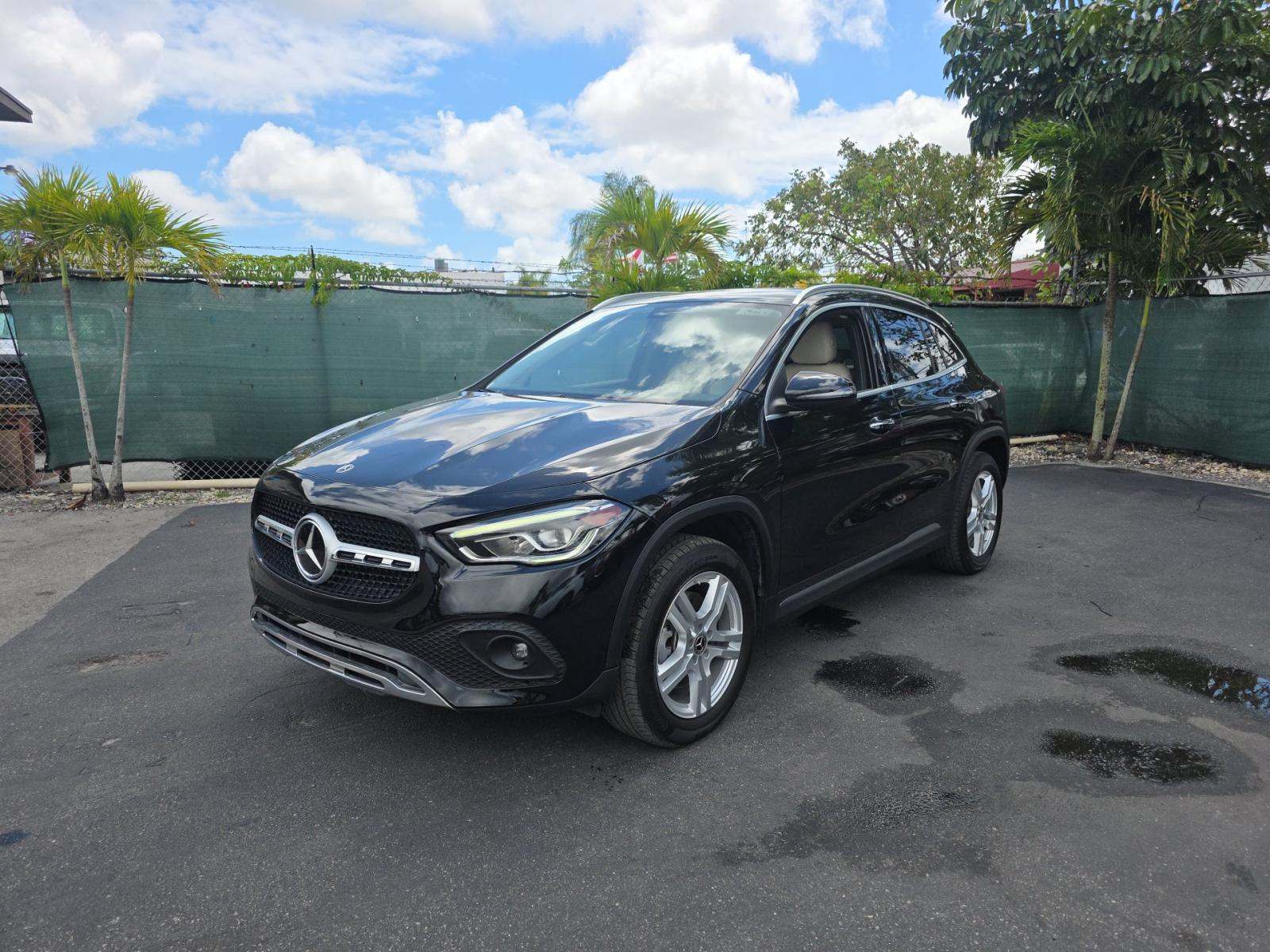 MERCEDES-BENZ GLA-CLASS - 1