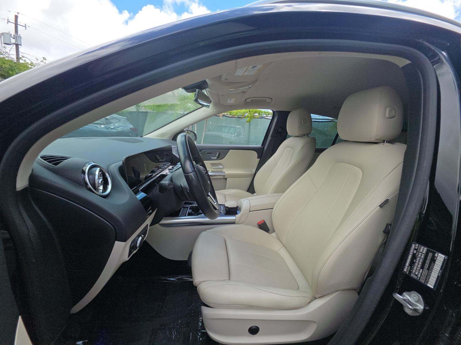 MERCEDES-BENZ GLA-CLASS - 6