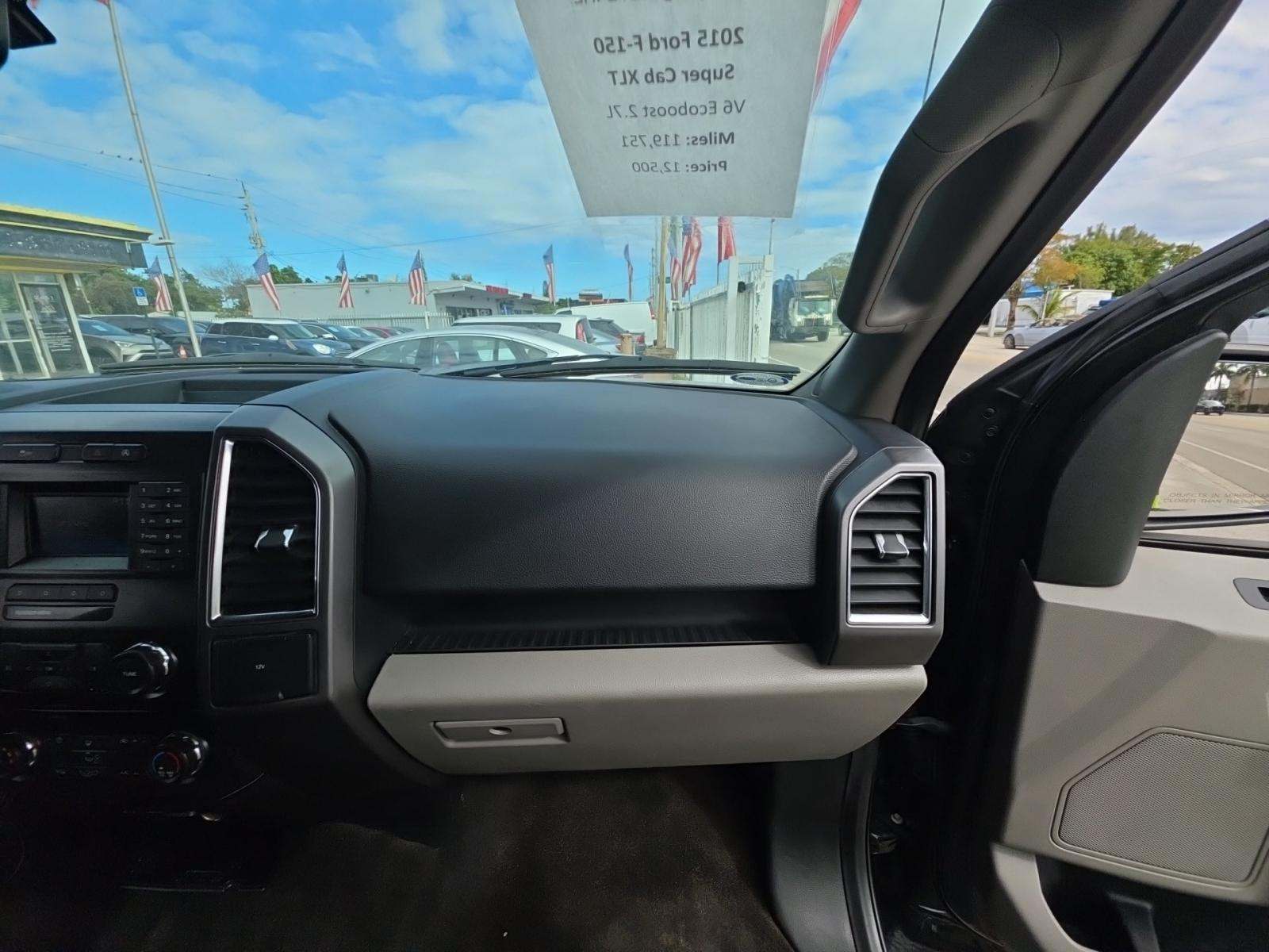 2015 Ford F-150 XLT RWD