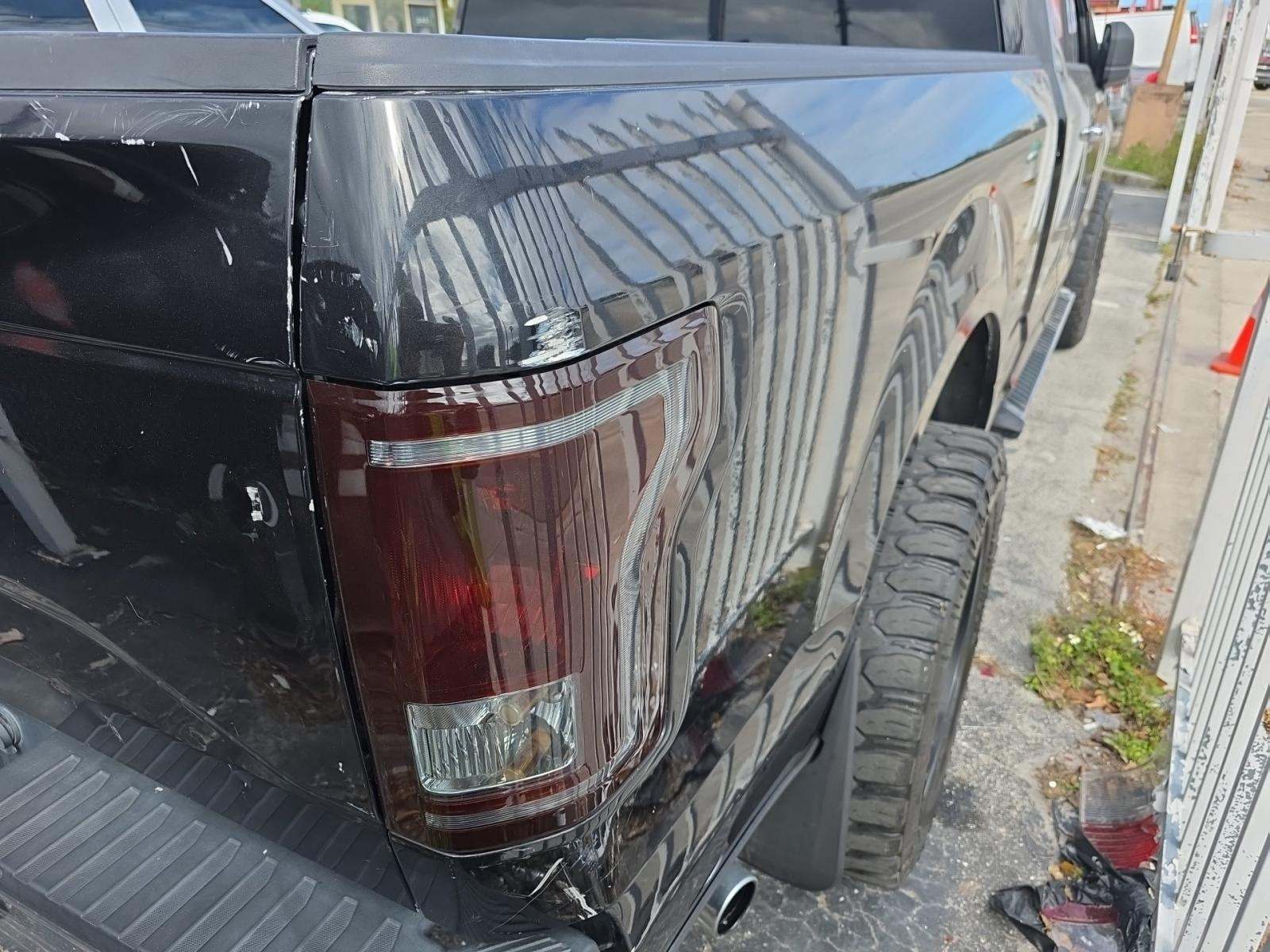 2015 Ford F-150 XLT RWD