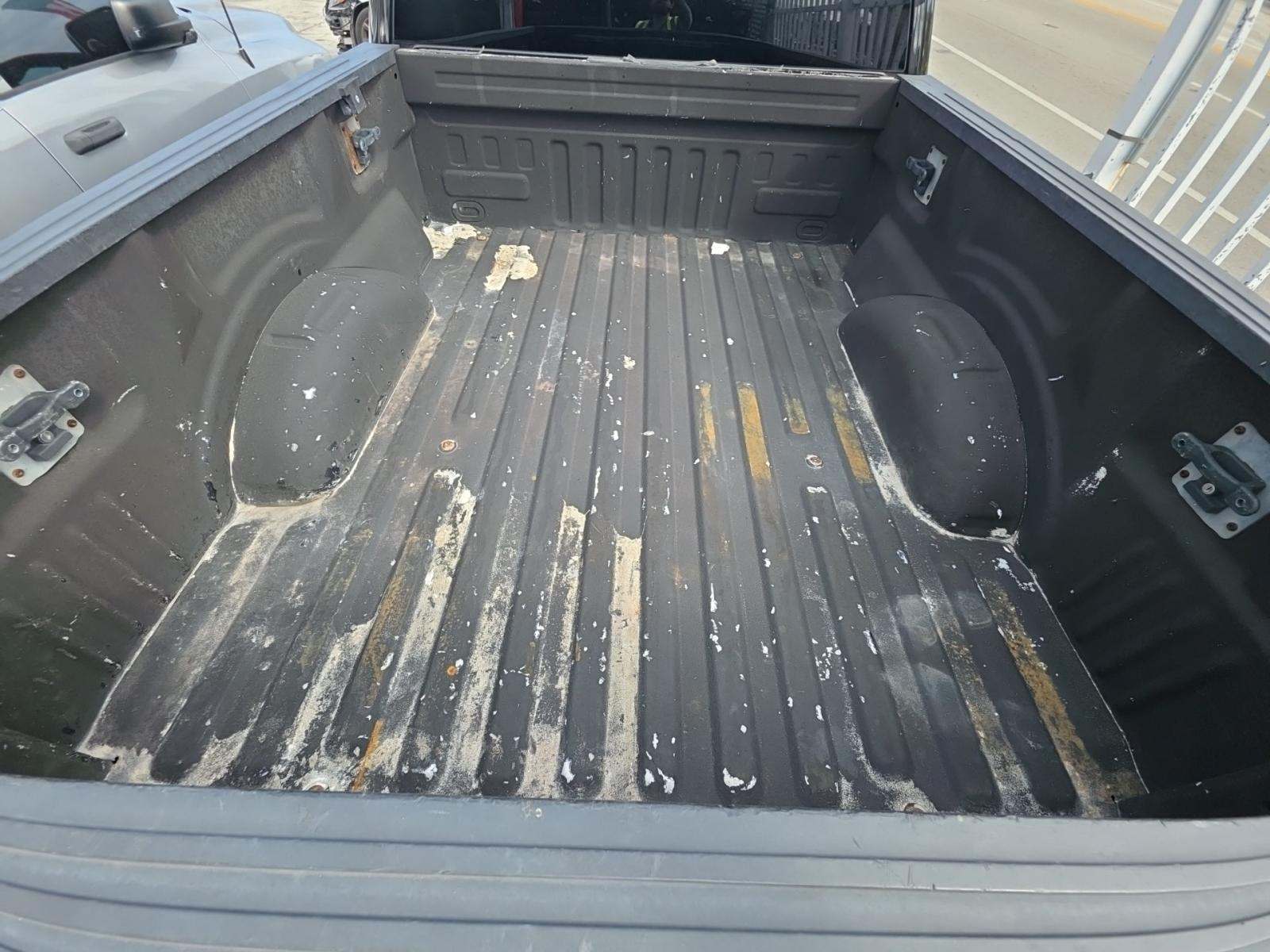 2015 Ford F-150 XLT RWD