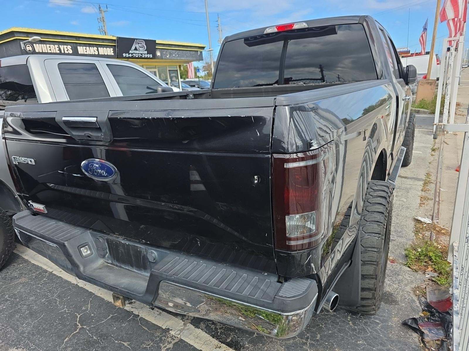 2015 Ford F-150 XLT RWD