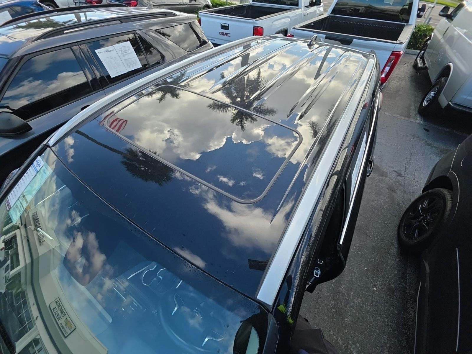 2024 Toyota Highlander XLE FWD