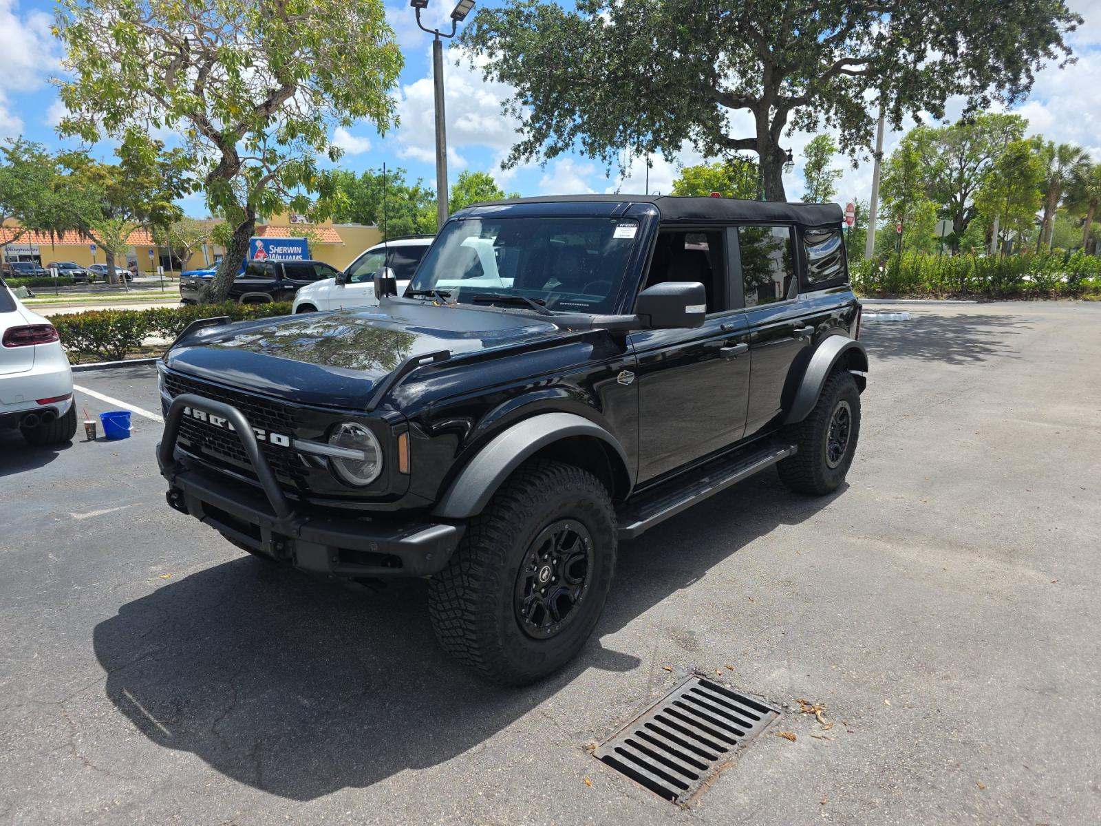 FORD BRONCO - 1
