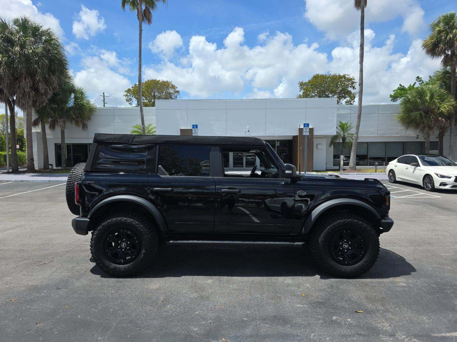 FORD BRONCO - 4