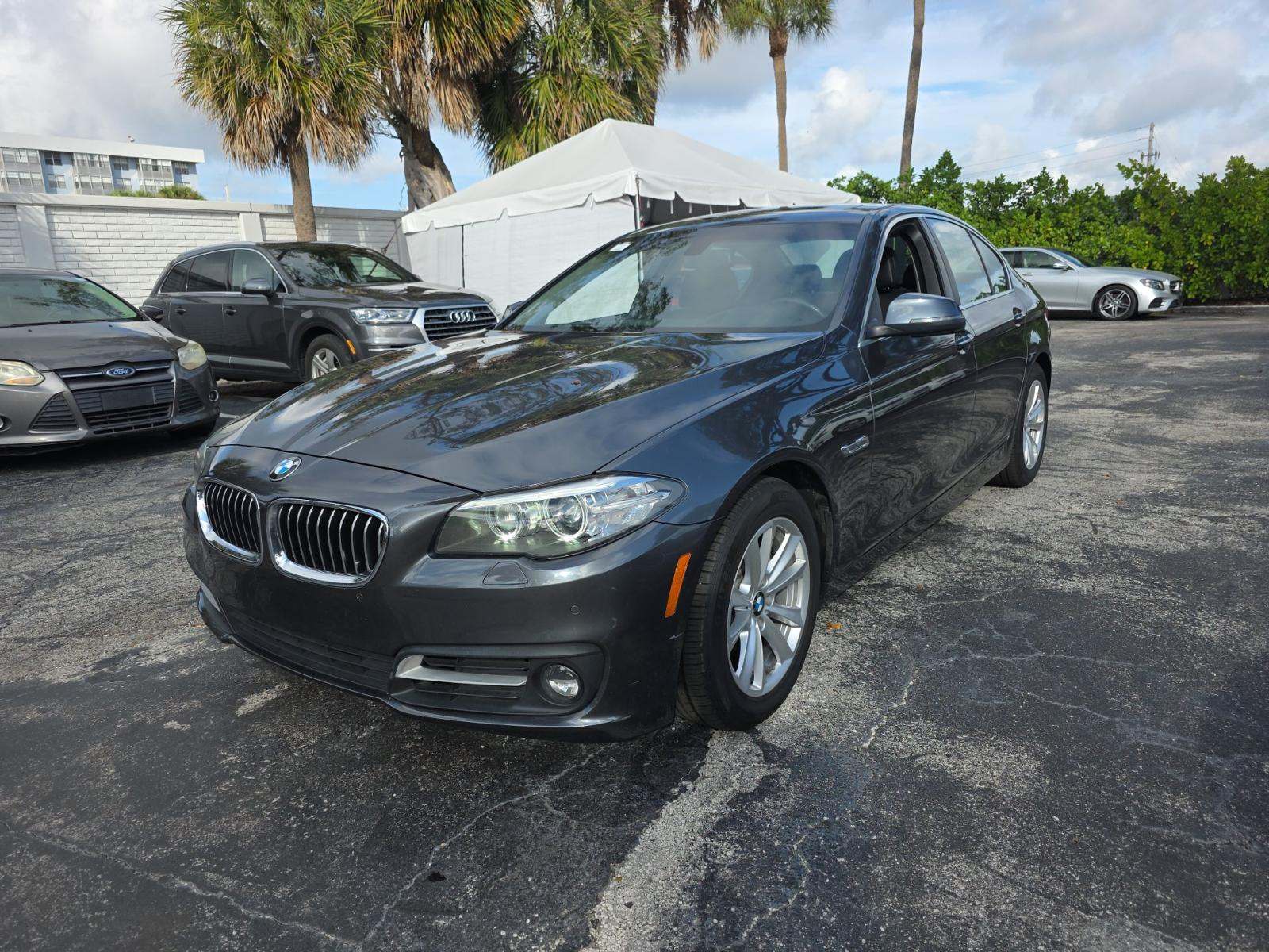 2016 BMW 5 Series Sedan 528i